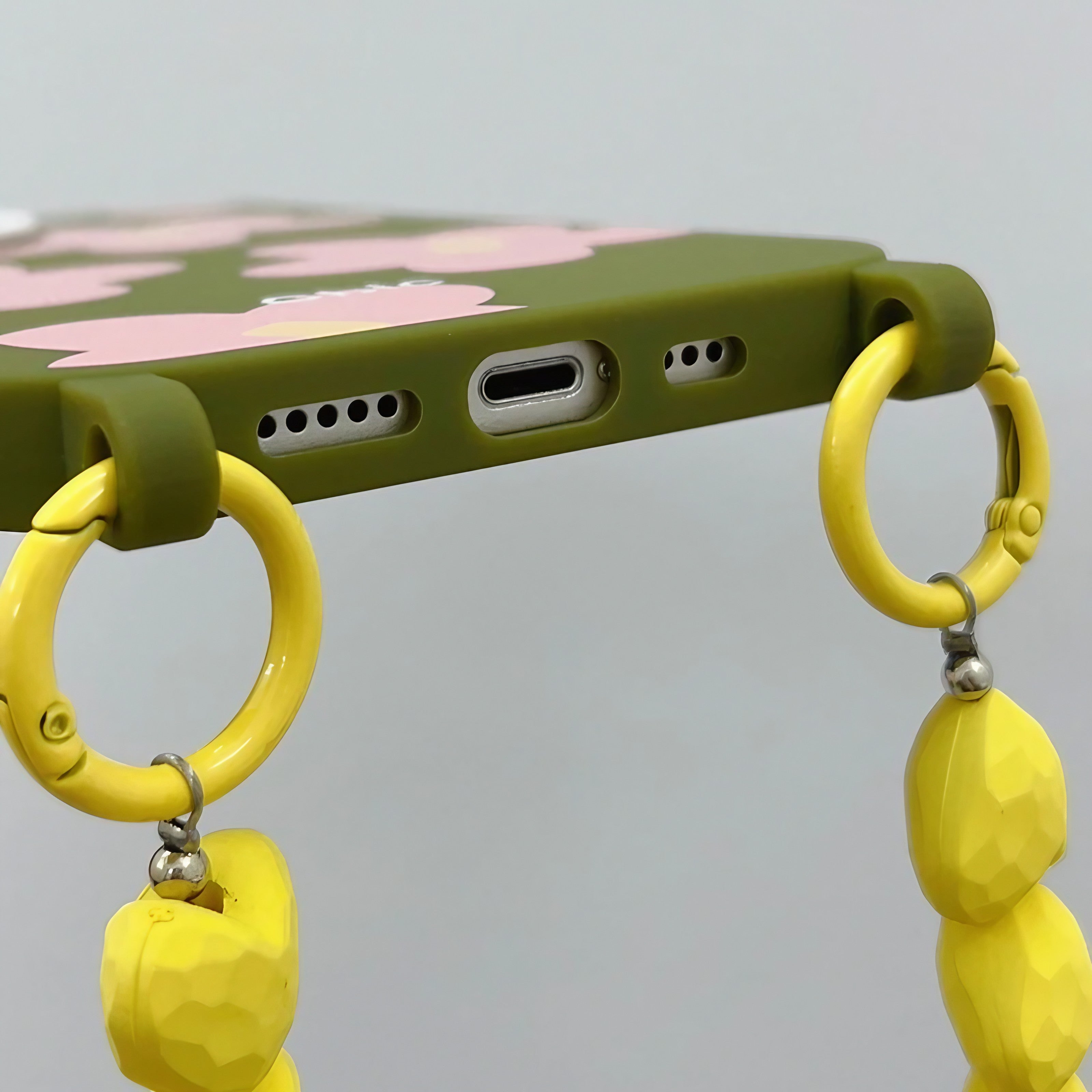 Bloomy Olive Case