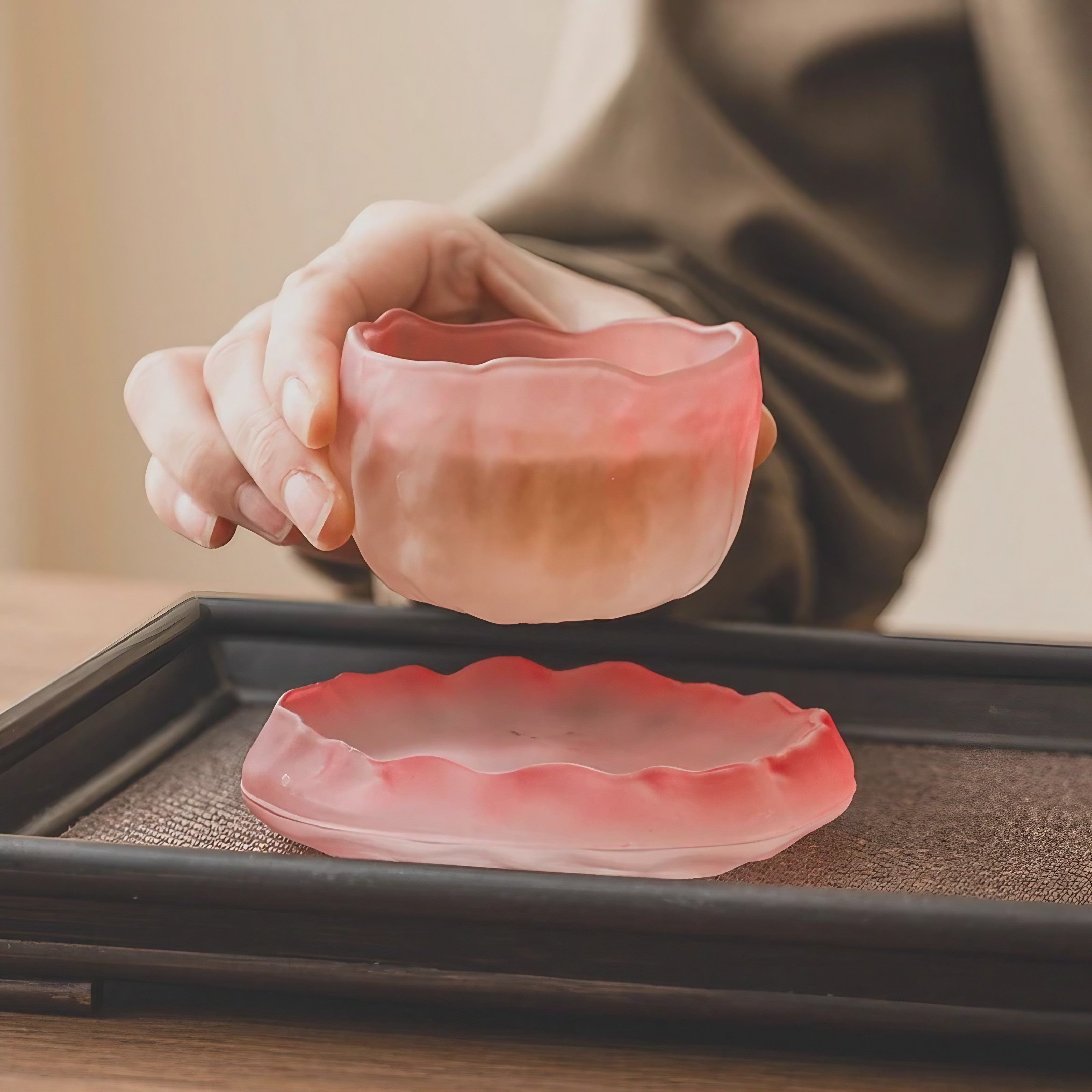 Aurora Ripple Teacup Set
