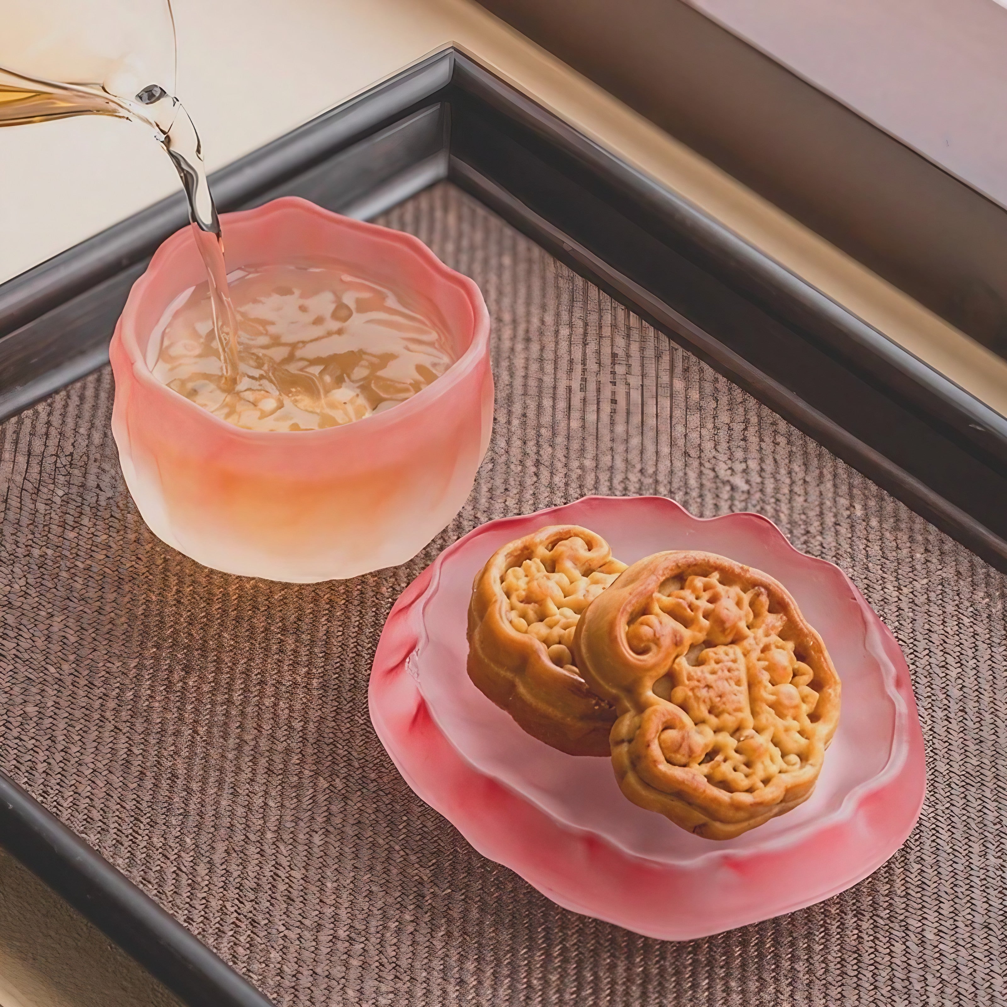 Aurora Ripple Teacup Set