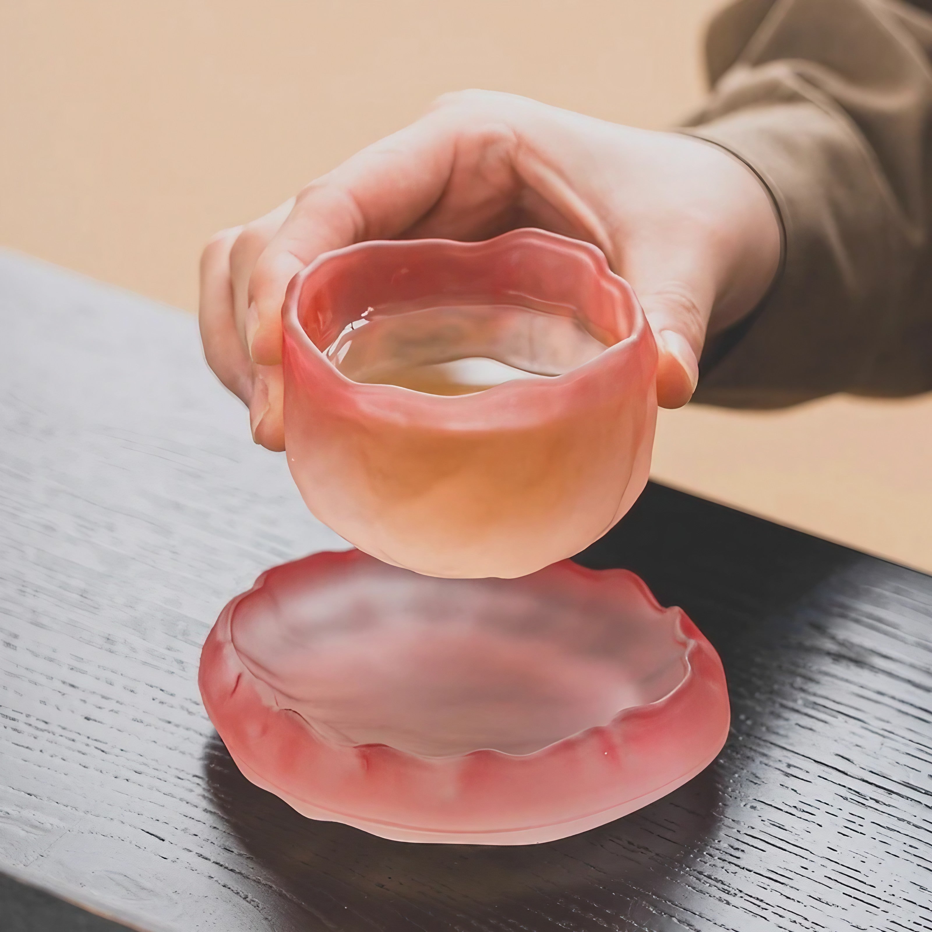 Aurora Ripple Teacup Set