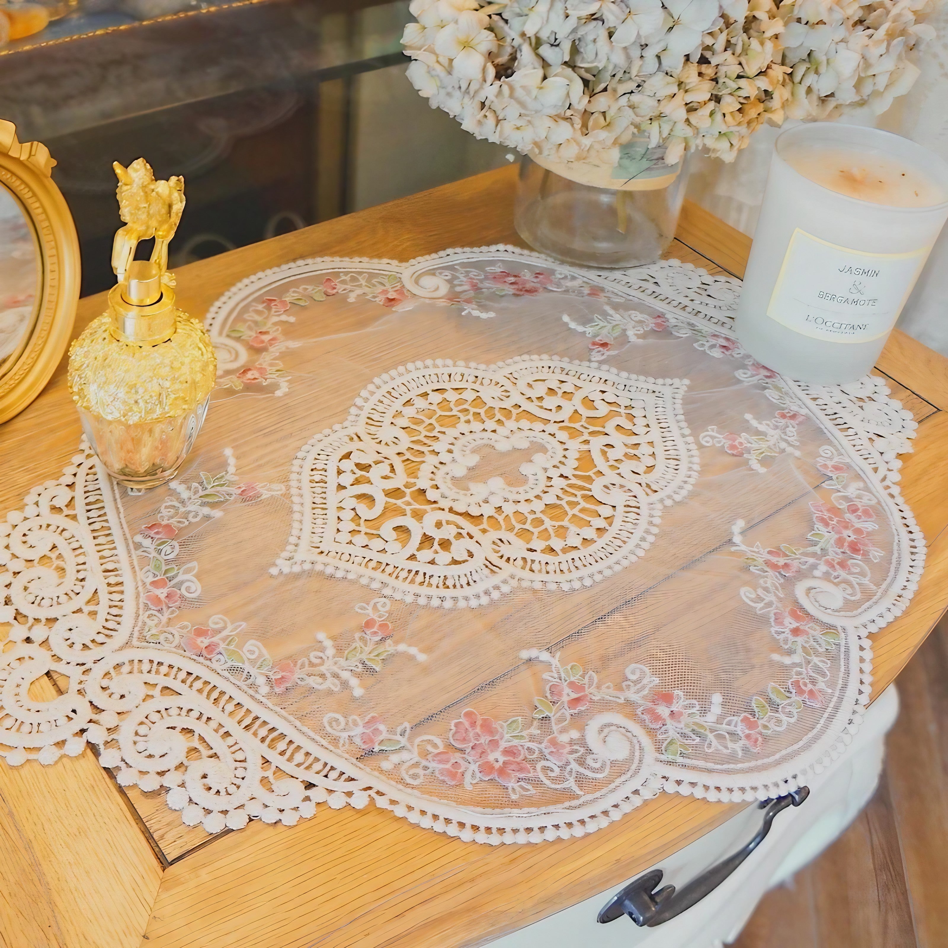 Bloom Lace Table Mat