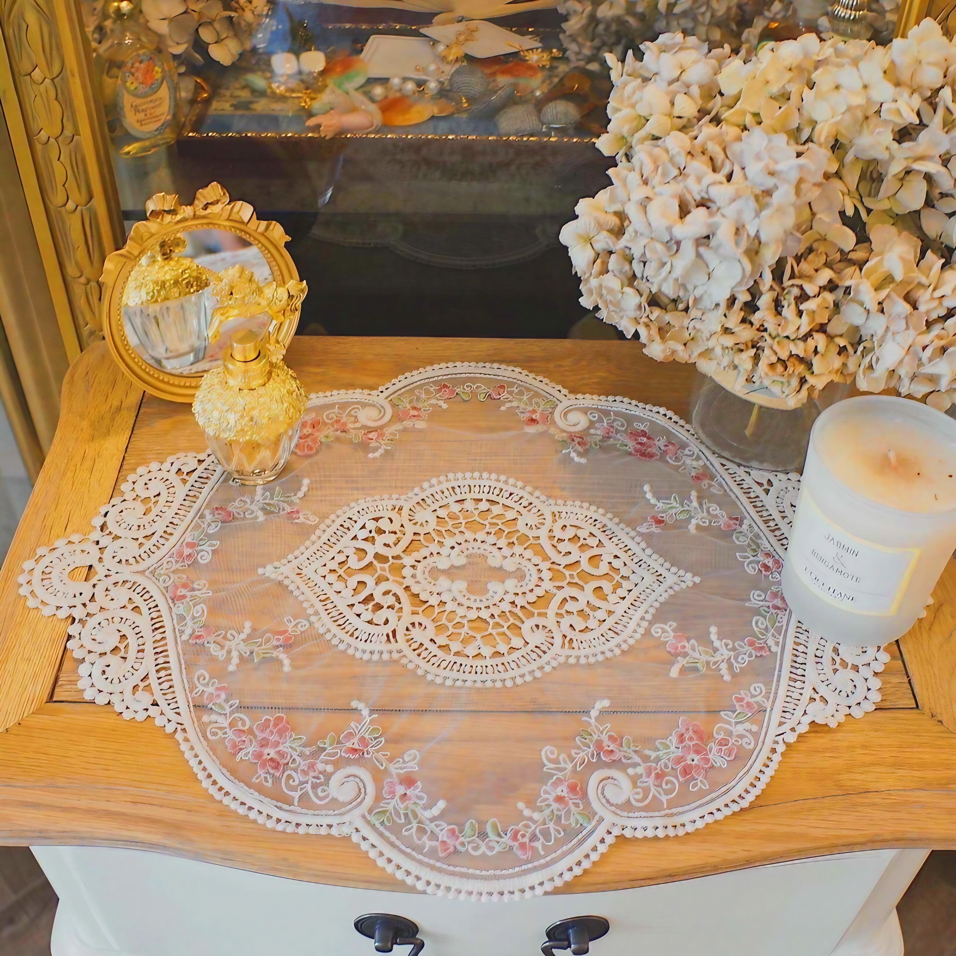 Bloom Lace Table Mat