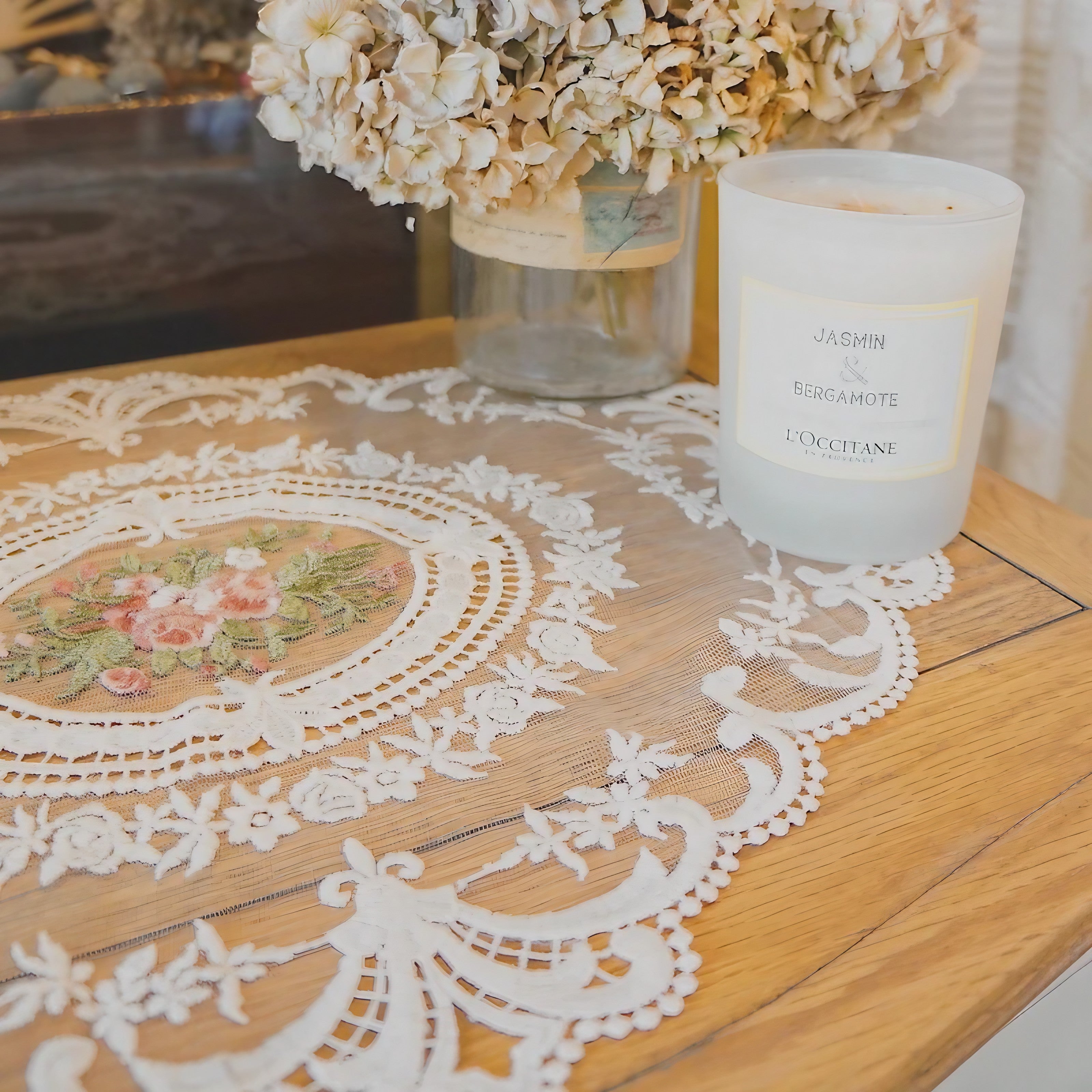 Bloom Lace Table Mat