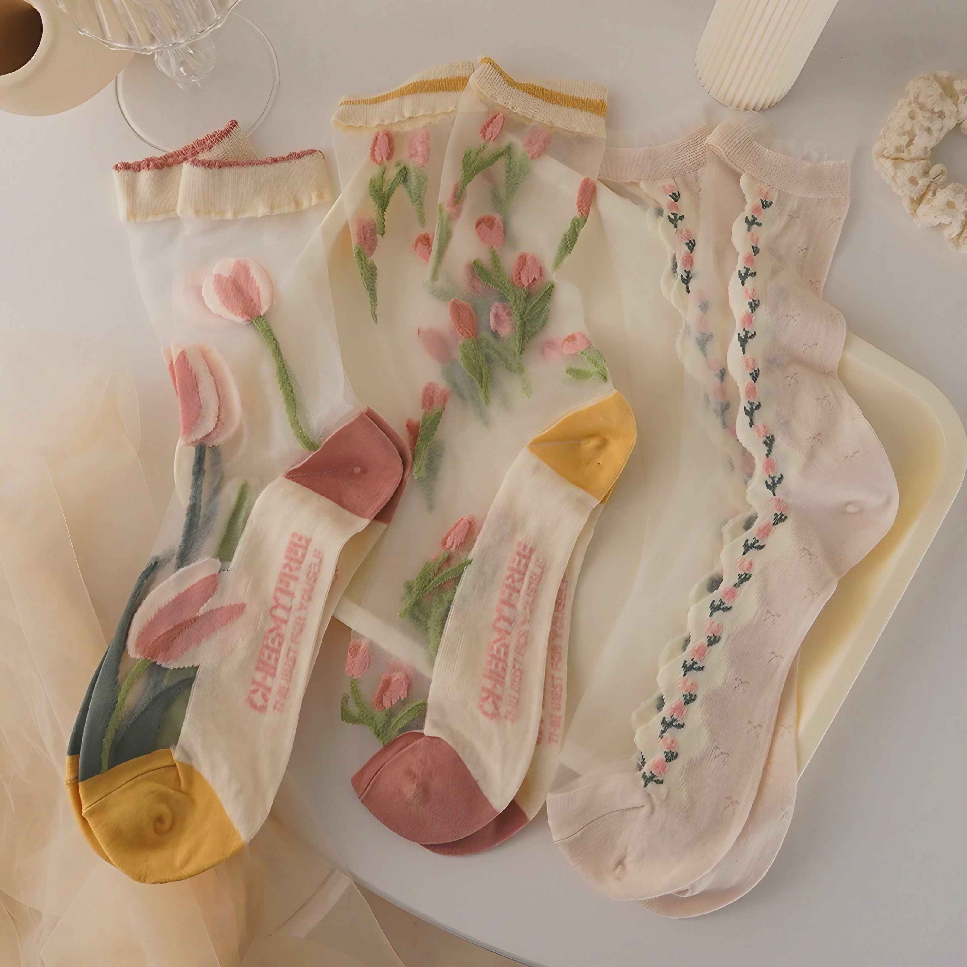 Petal Sheer Socks