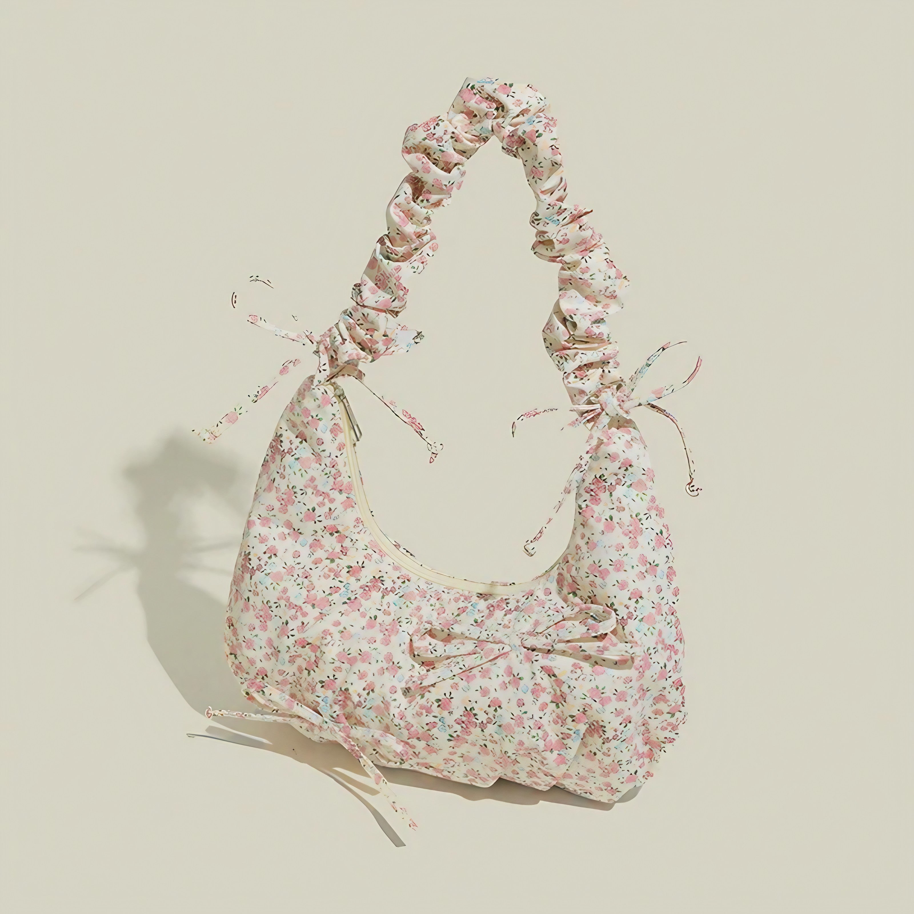 Bloomy Ruffle Bag