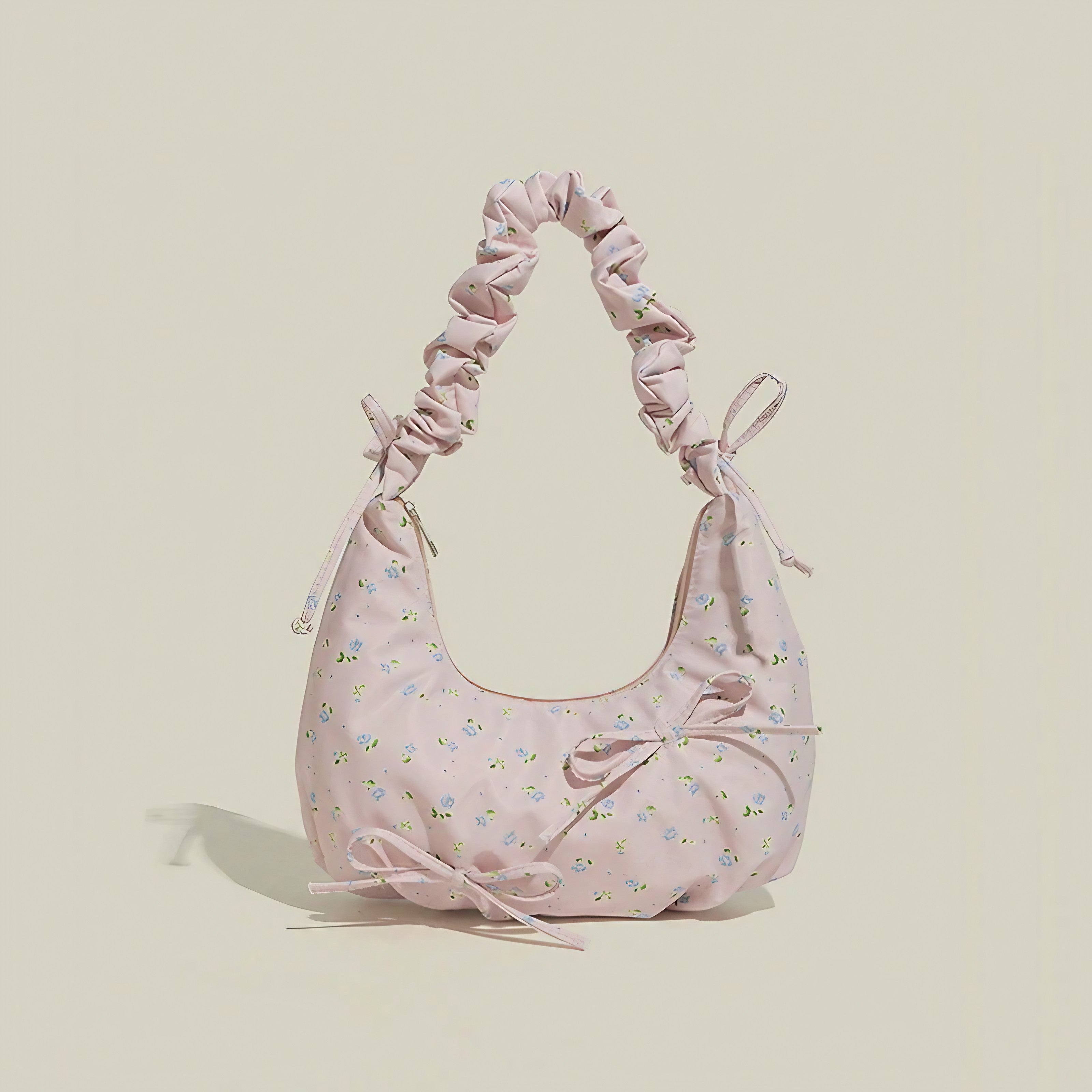 Bloomy Ruffle Bag