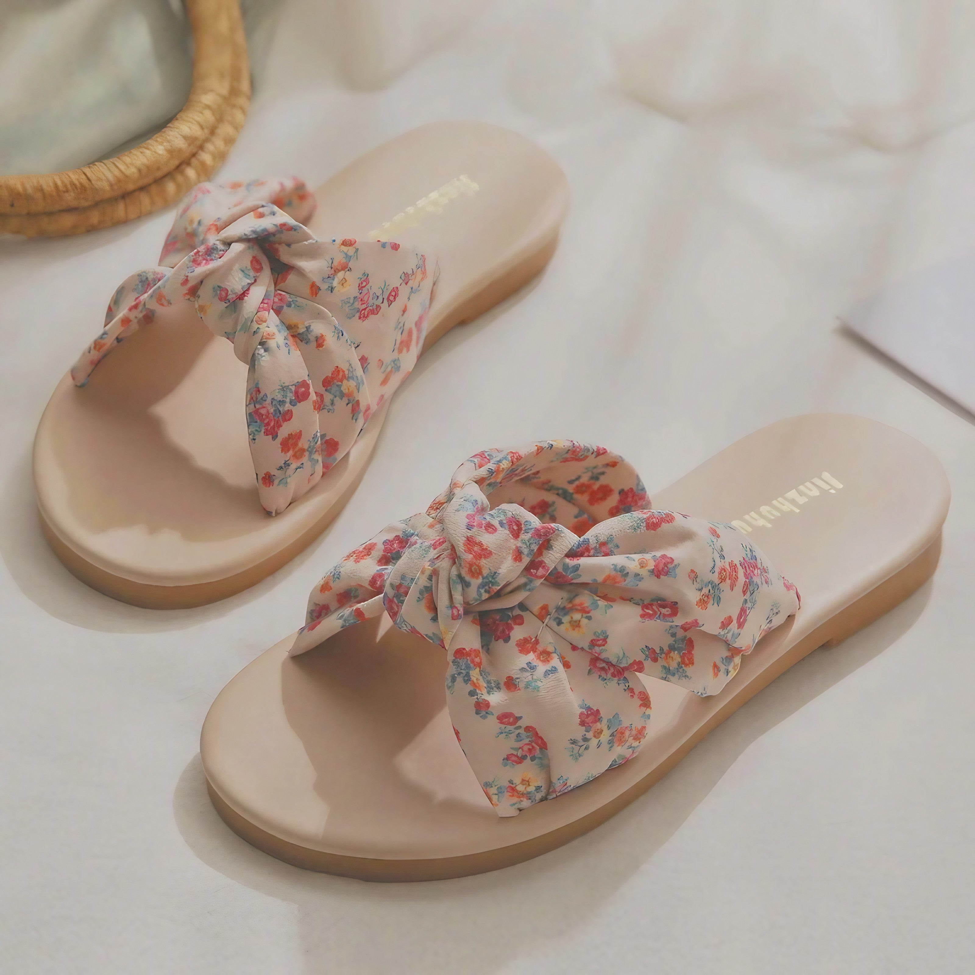Blossom Bow Whisper Slides