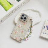 Blossom Pearl Chain Case