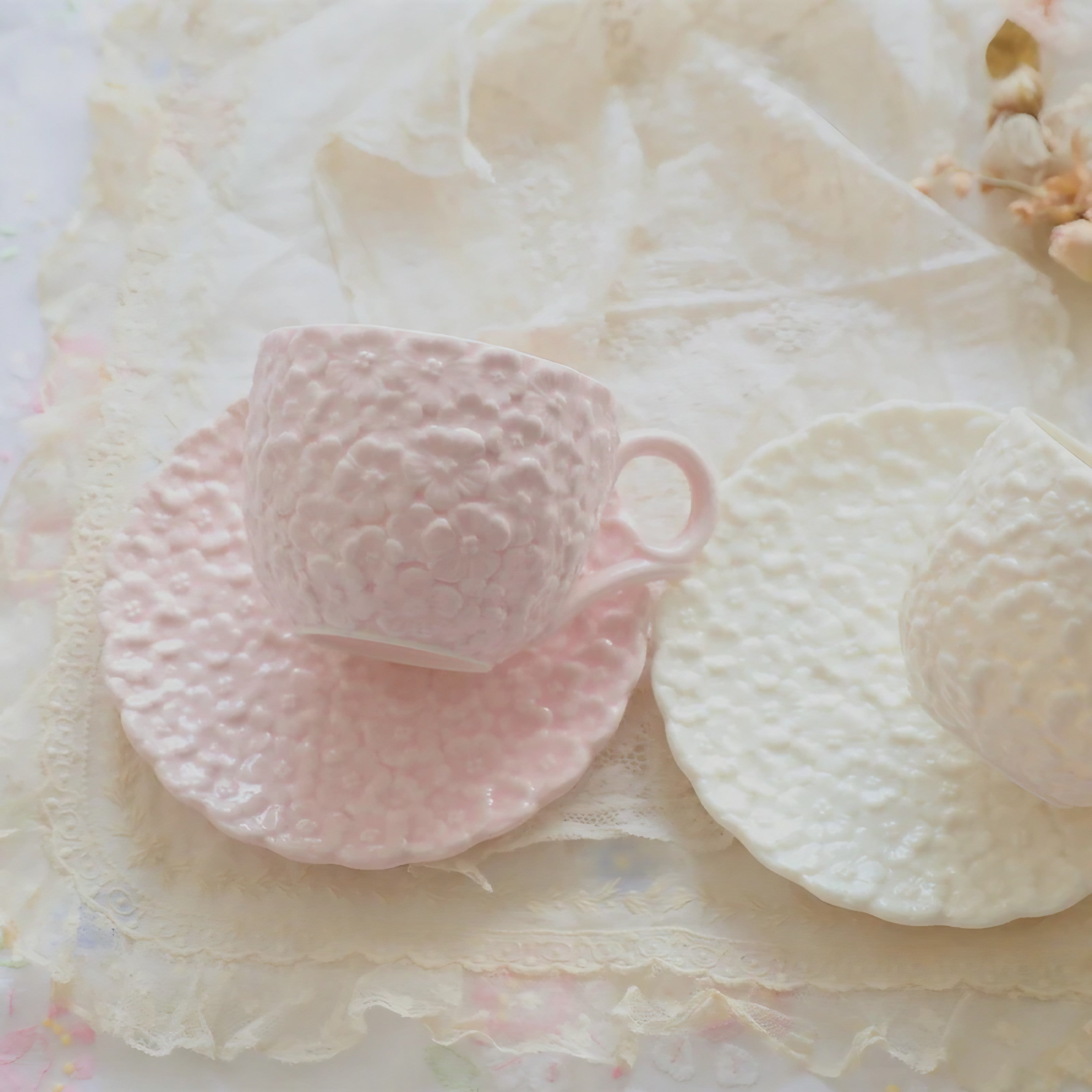 Blossom Relief Mugs