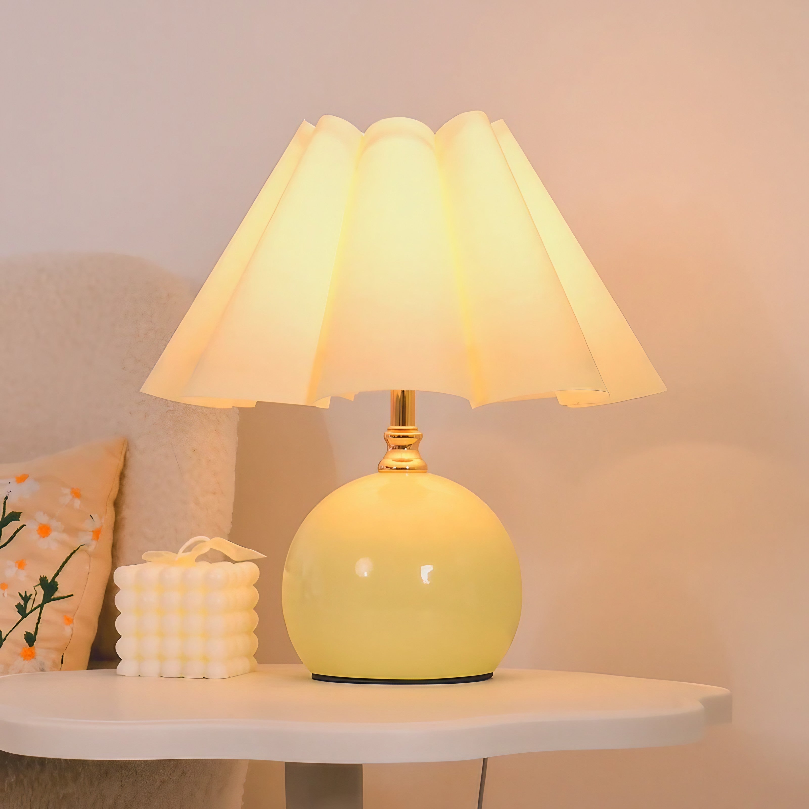 Blossom Shade Table Lamp