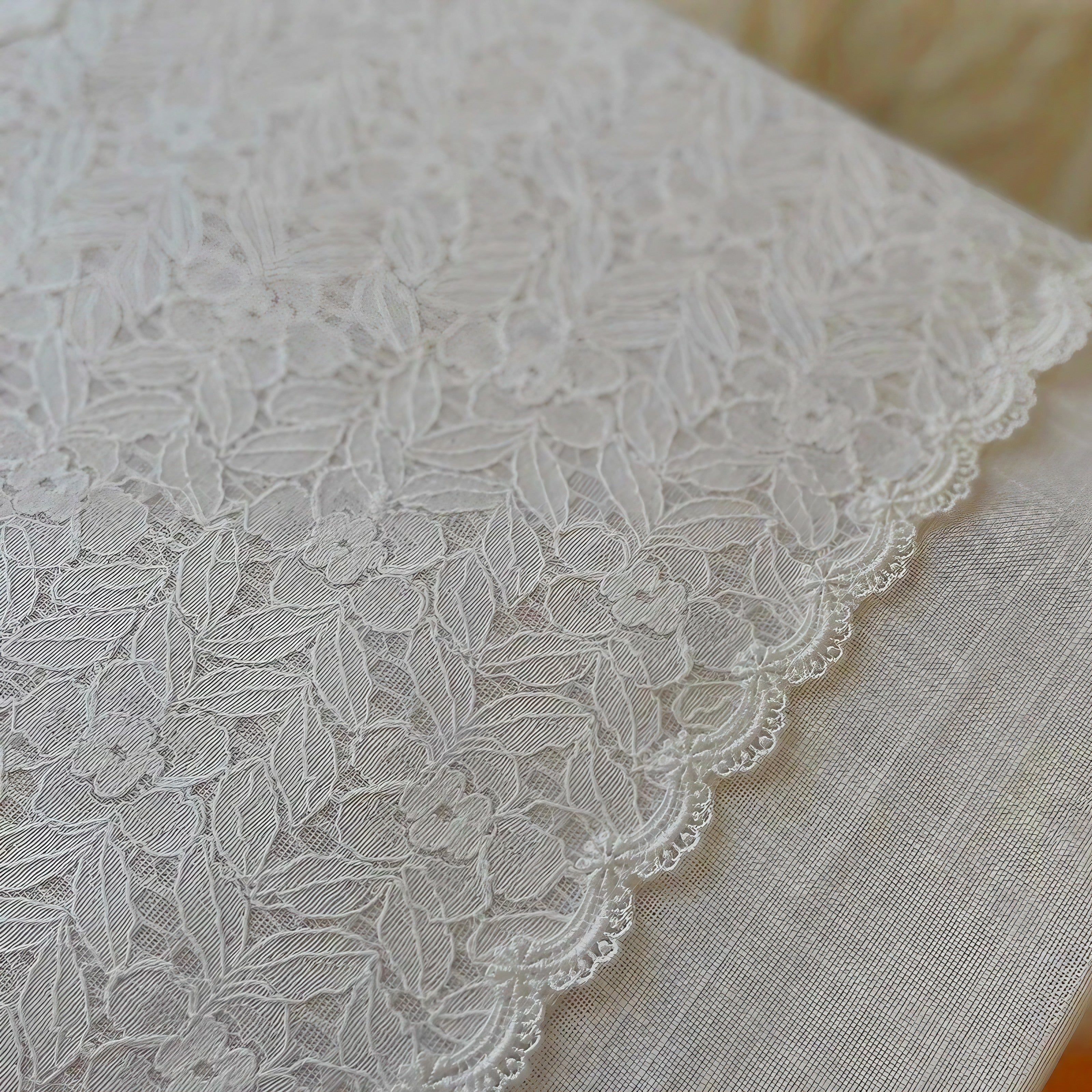 Blush Bow Table Runner