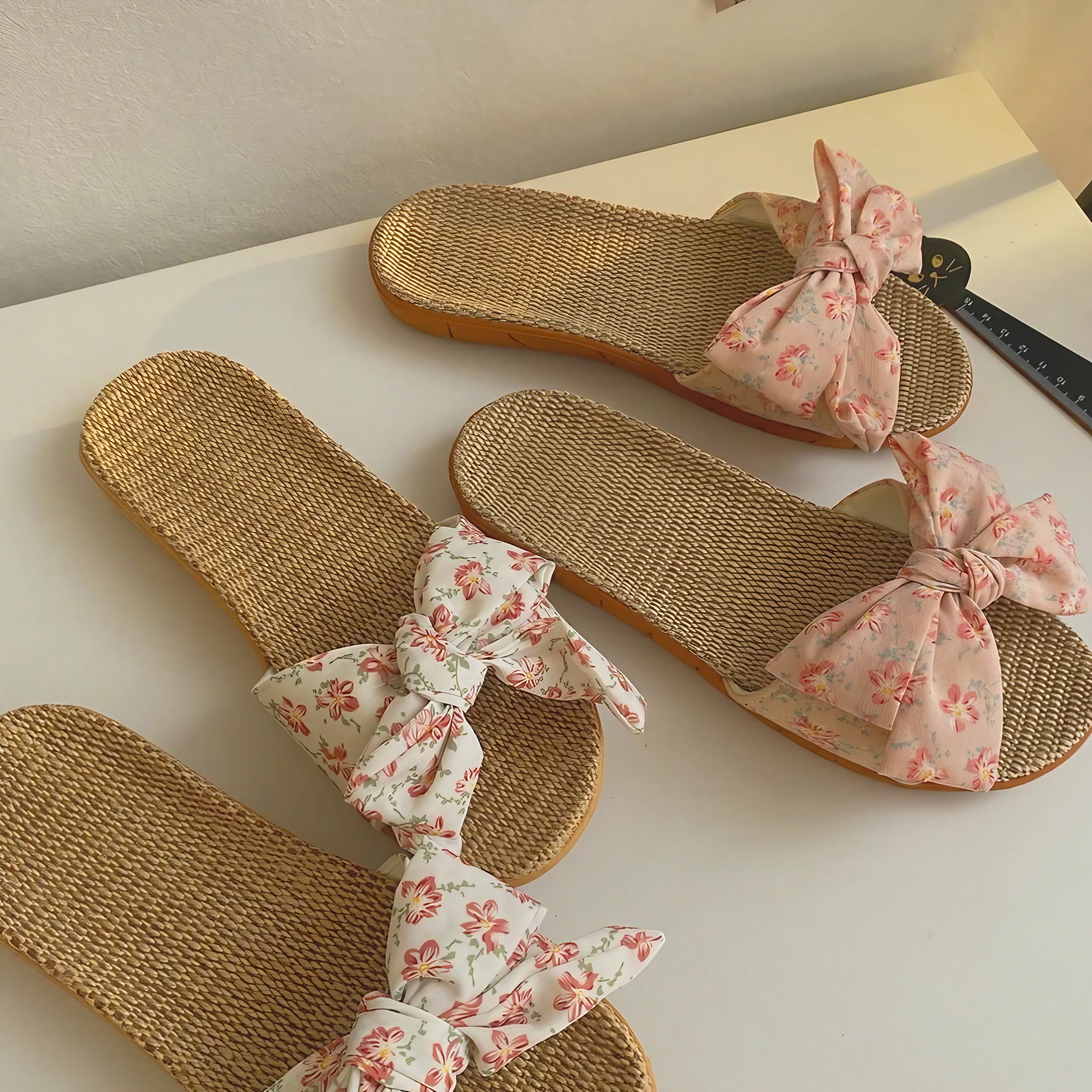 Blushing Meadow Bow Slides