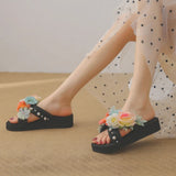 Bouquet Bloom Sandals