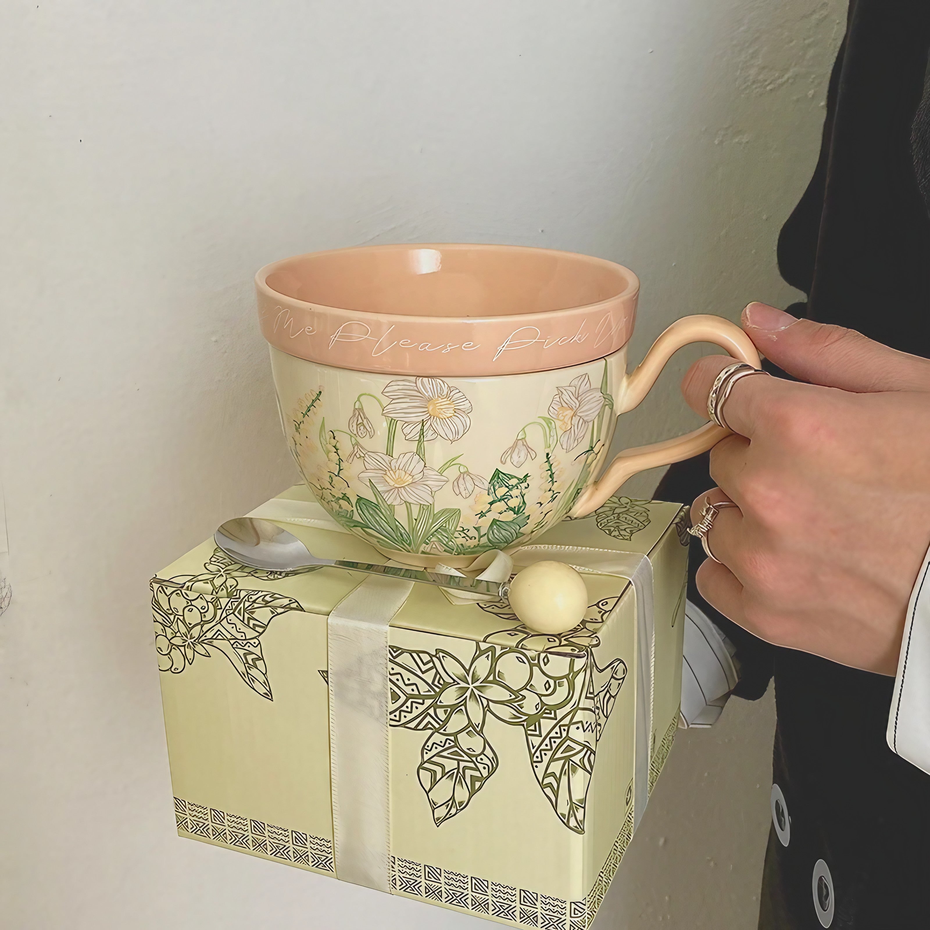 Chic Botanical Muse Mugs