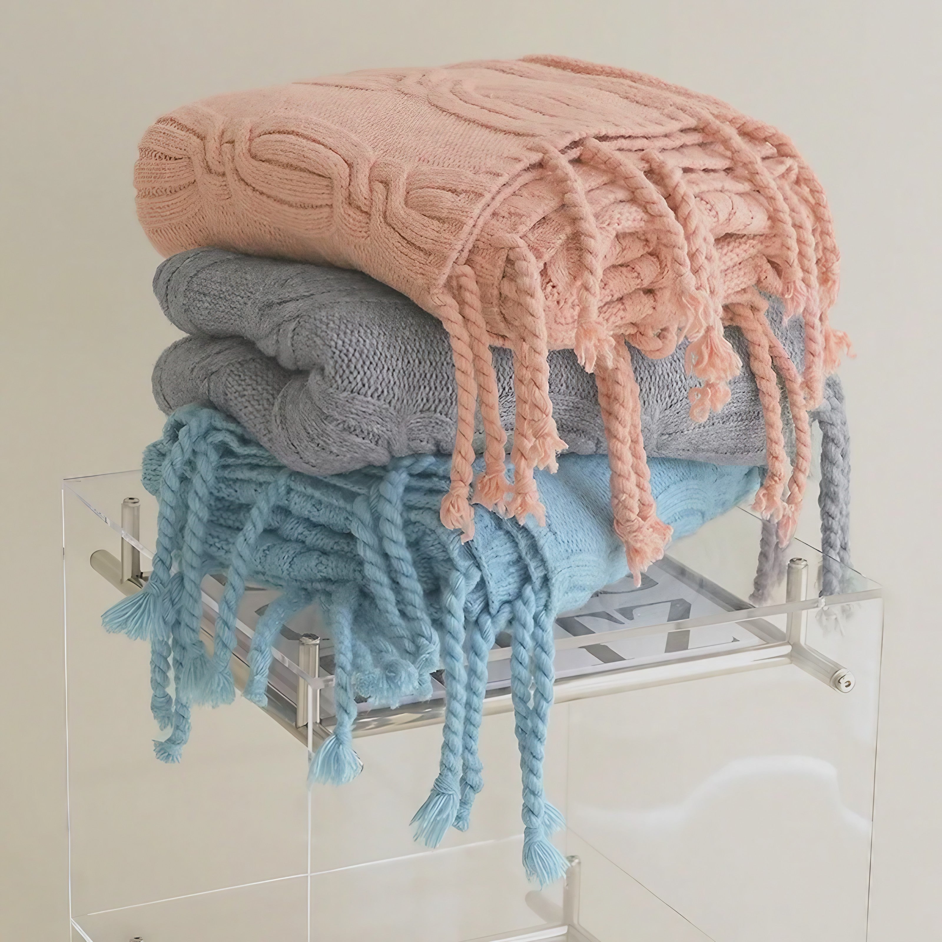 Chunky Cable Knit Blankets