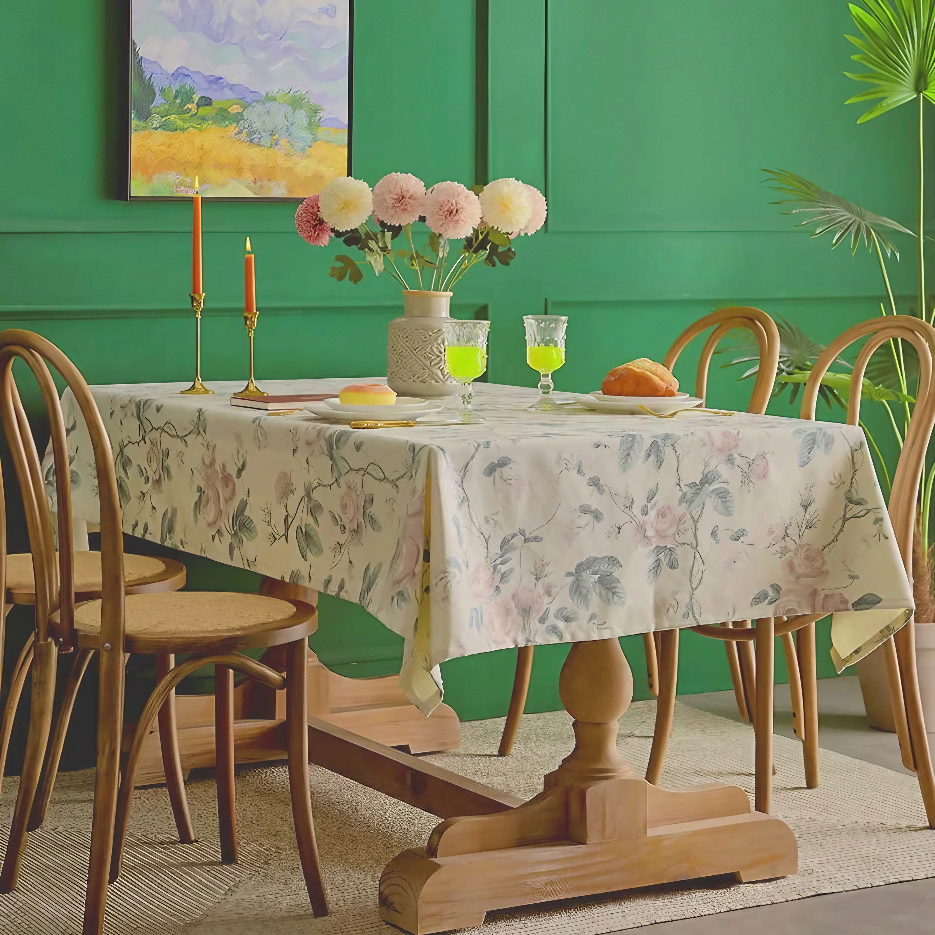 Classic Bloom Tablecloth