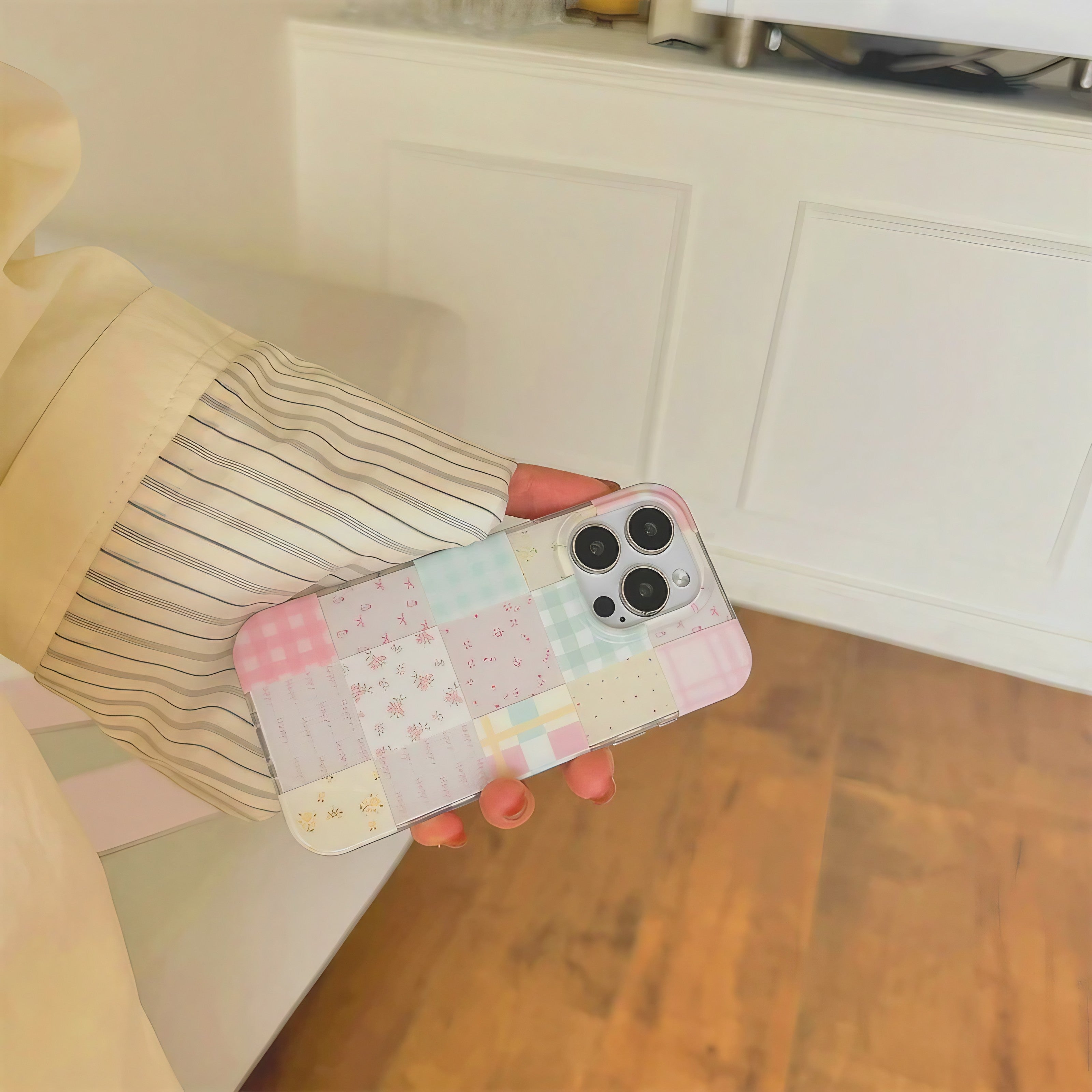 Cottage Quilt Floral Case