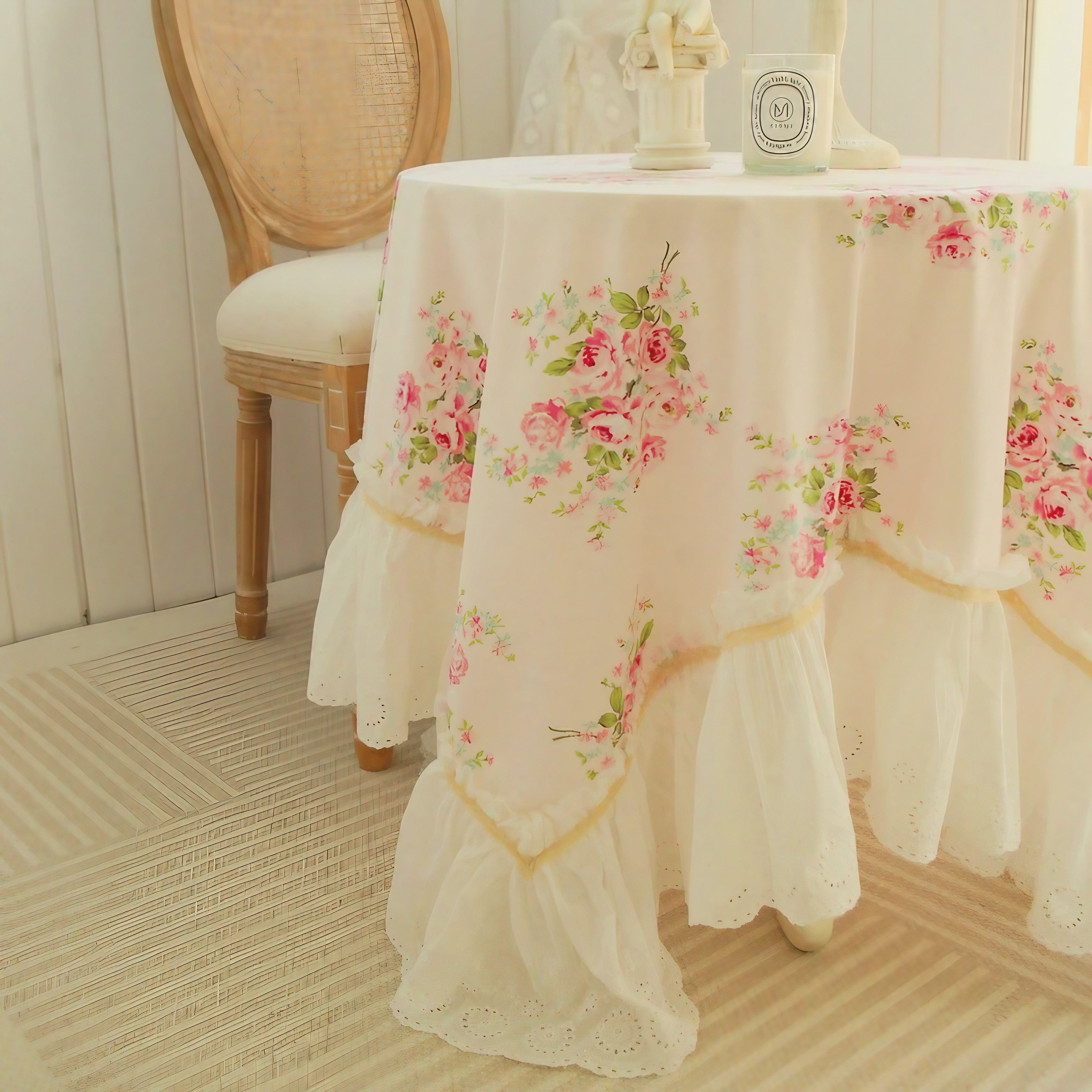 Cottage Rose Frill Tablecloth