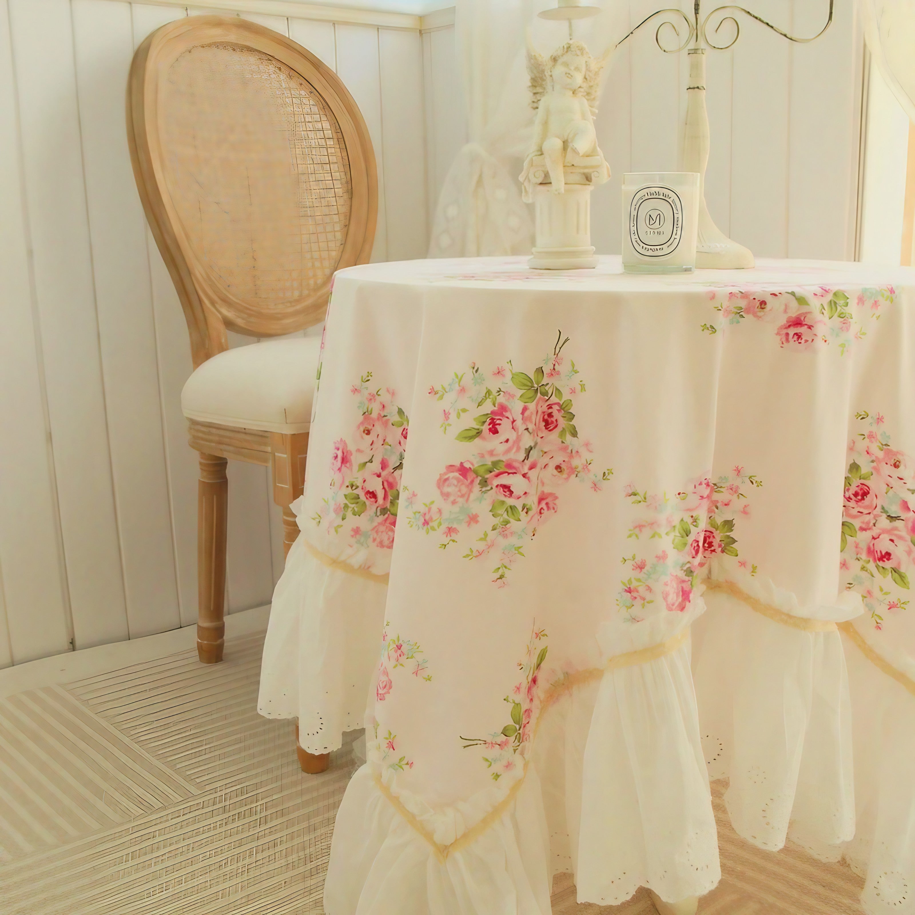 Cottage Rose Frill Tablecloth