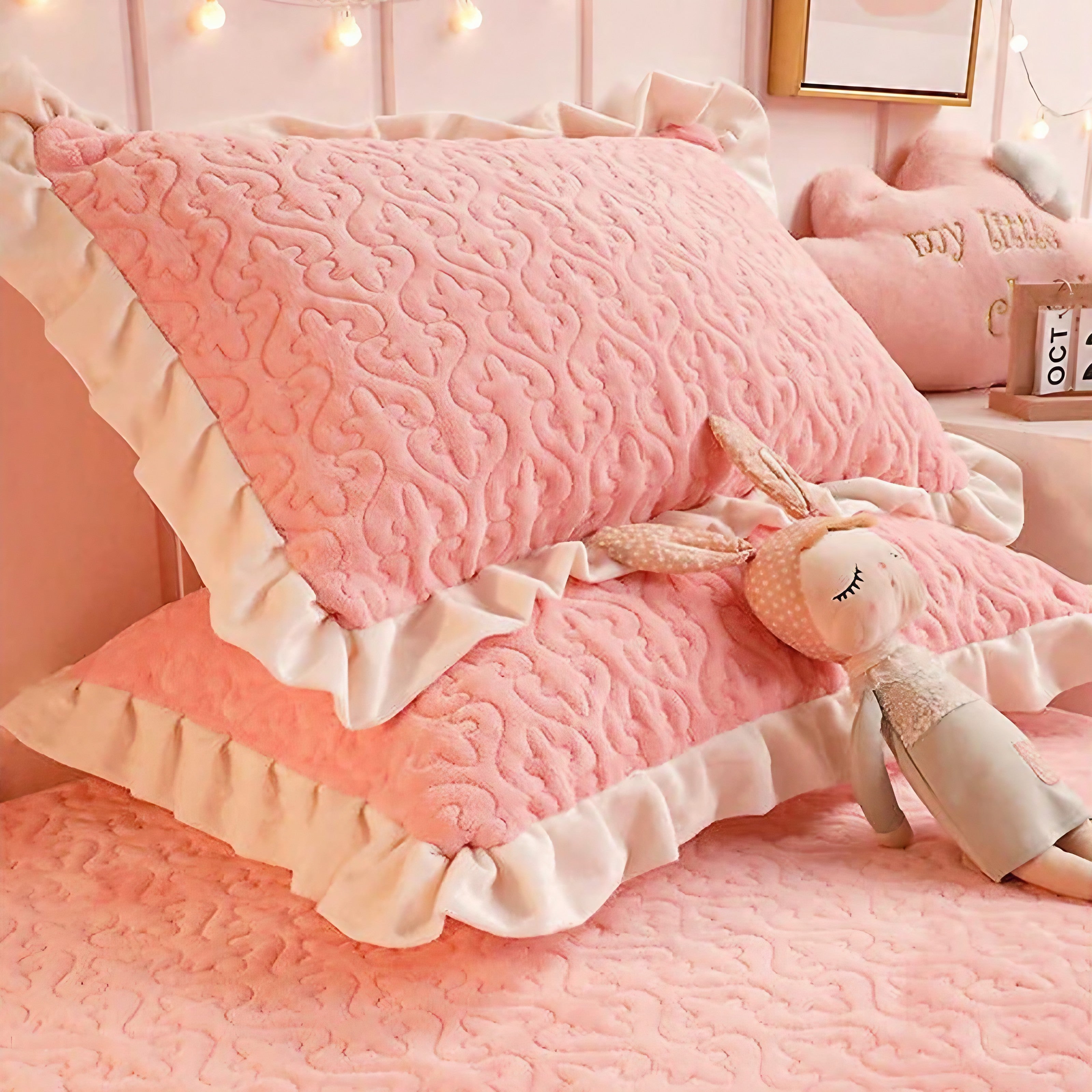 Cotton Ruffle Pillowcase