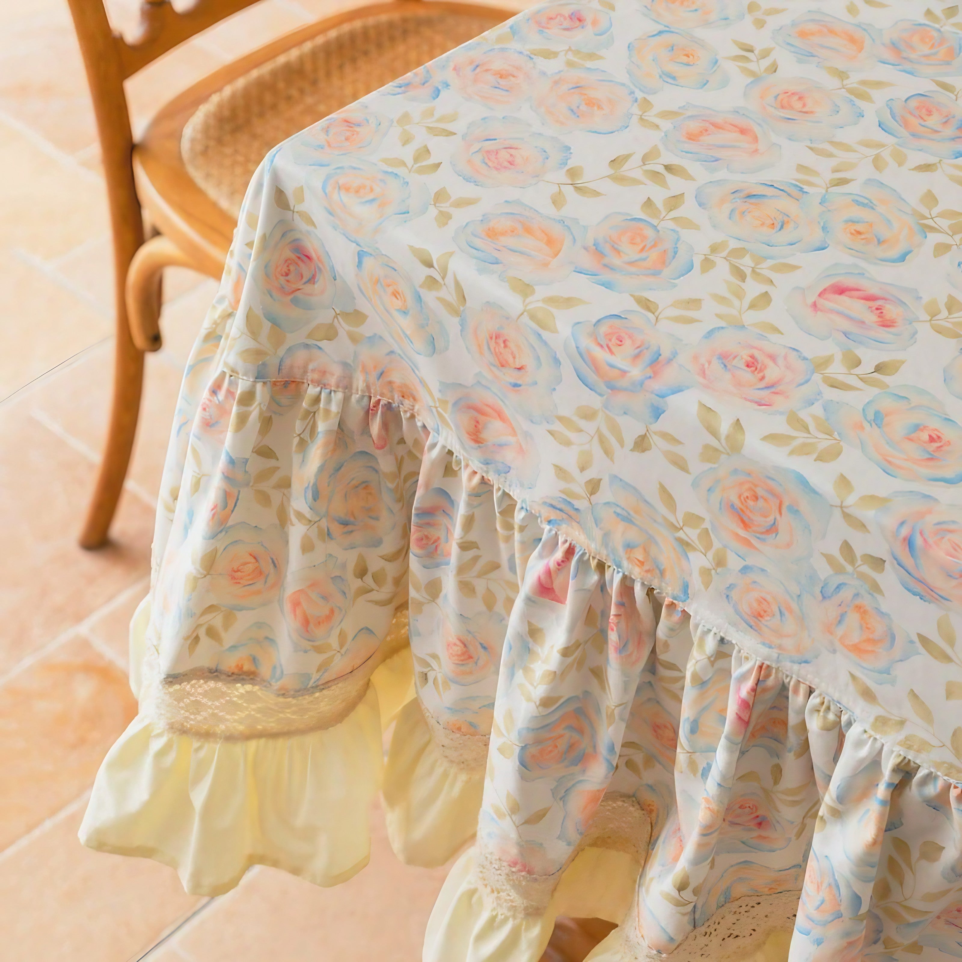Country Floral Ruffled Tablecloth