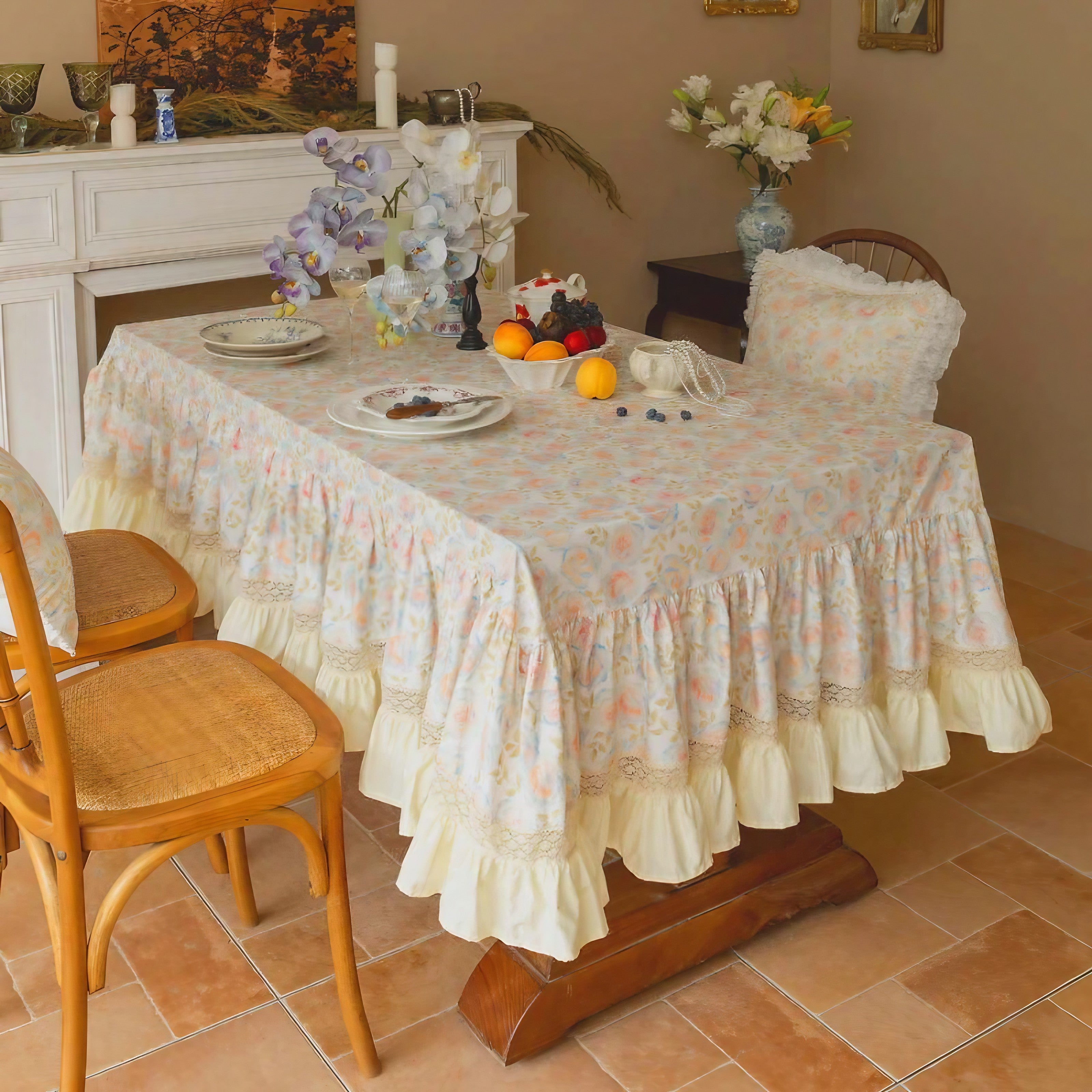Country Floral Ruffled Tablecloth