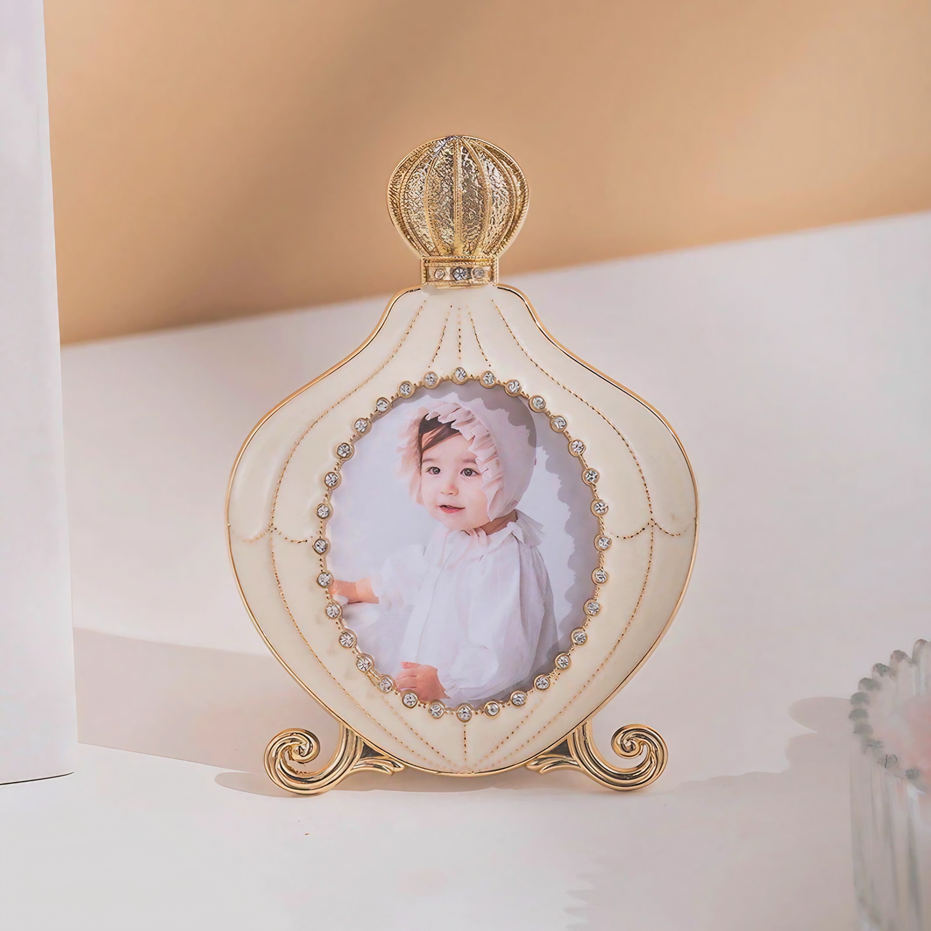 Crystal Aura Frame