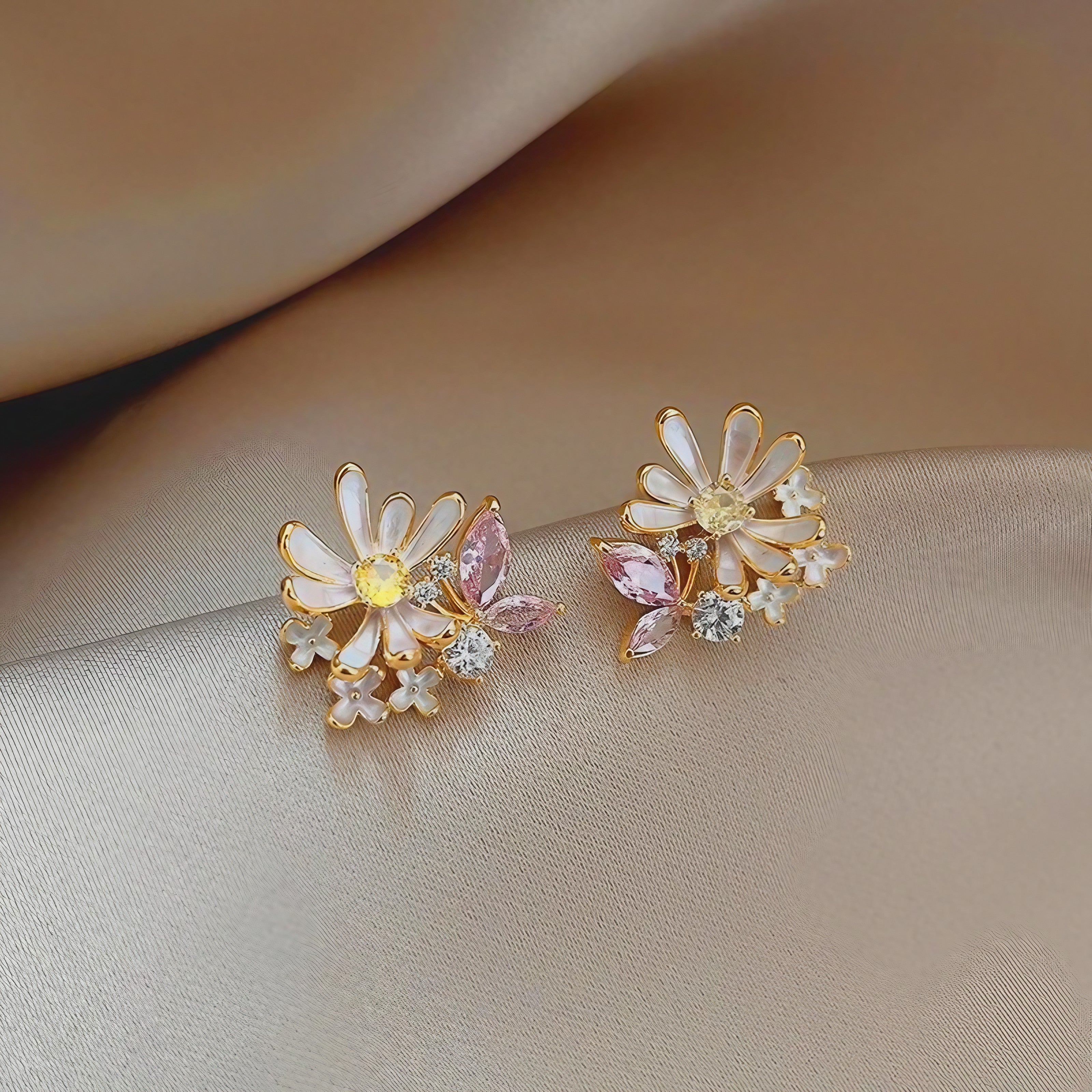 Daisy Kiss Earrings