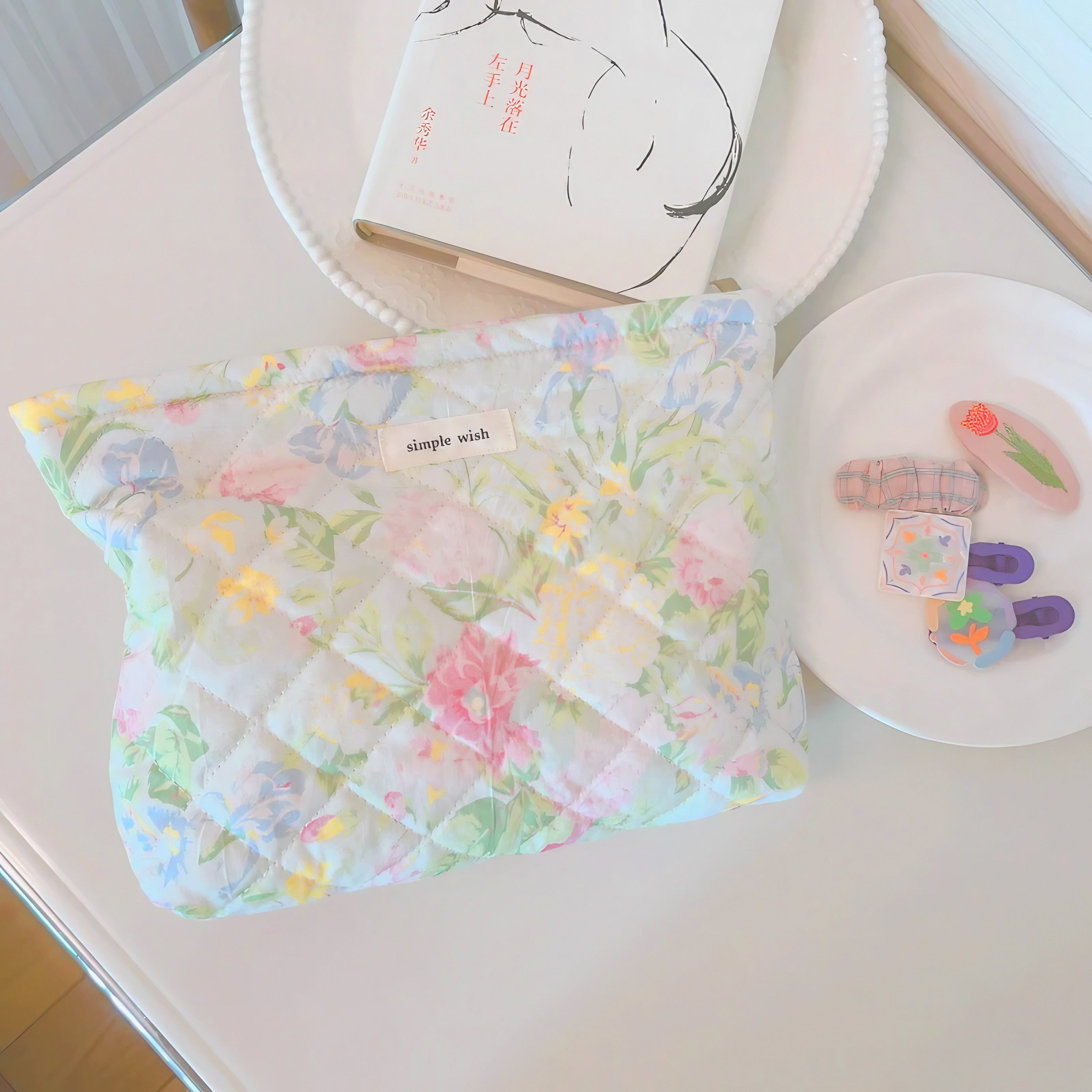 Dreamy Petals Pouch