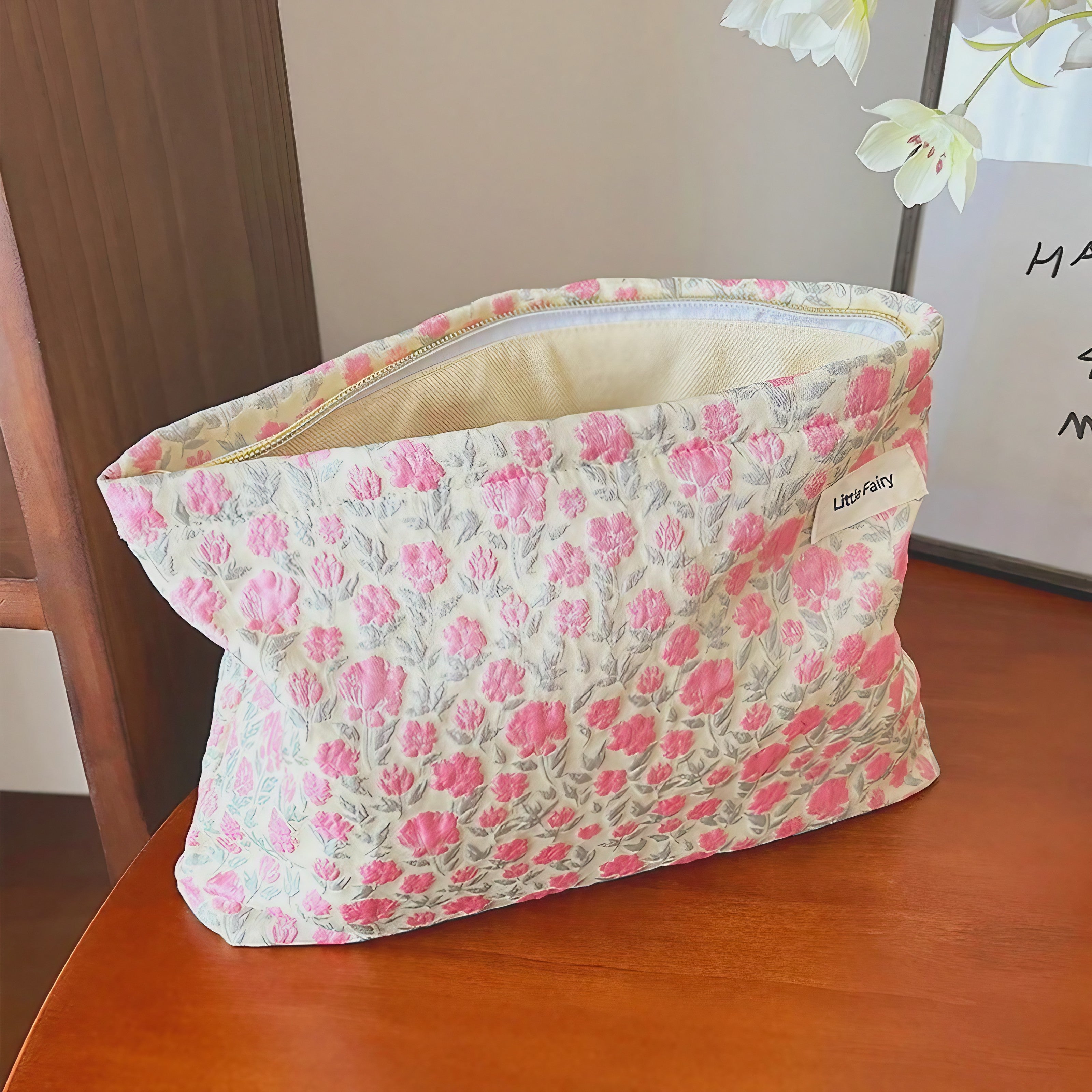 Fairy Jacquard Pouch