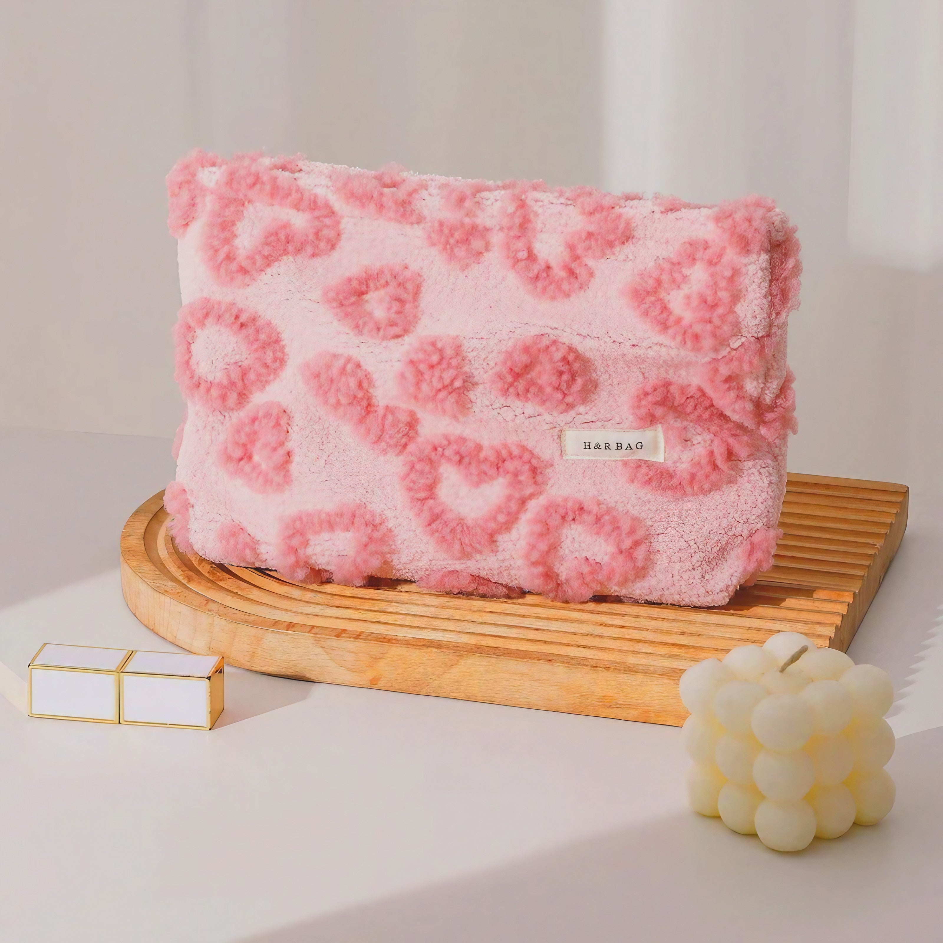 Fluffy Heart Pouch