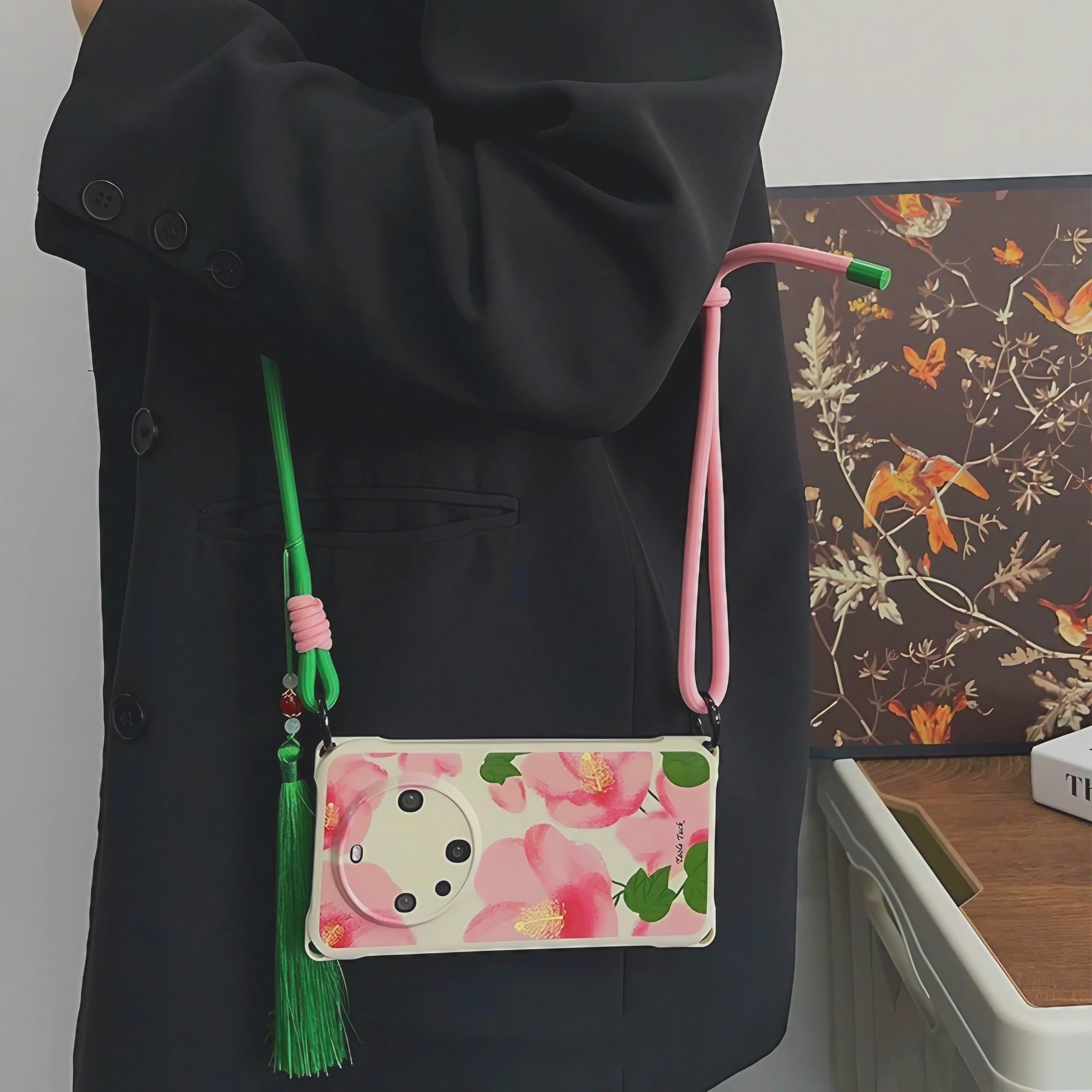 Full Bloom Flower Case