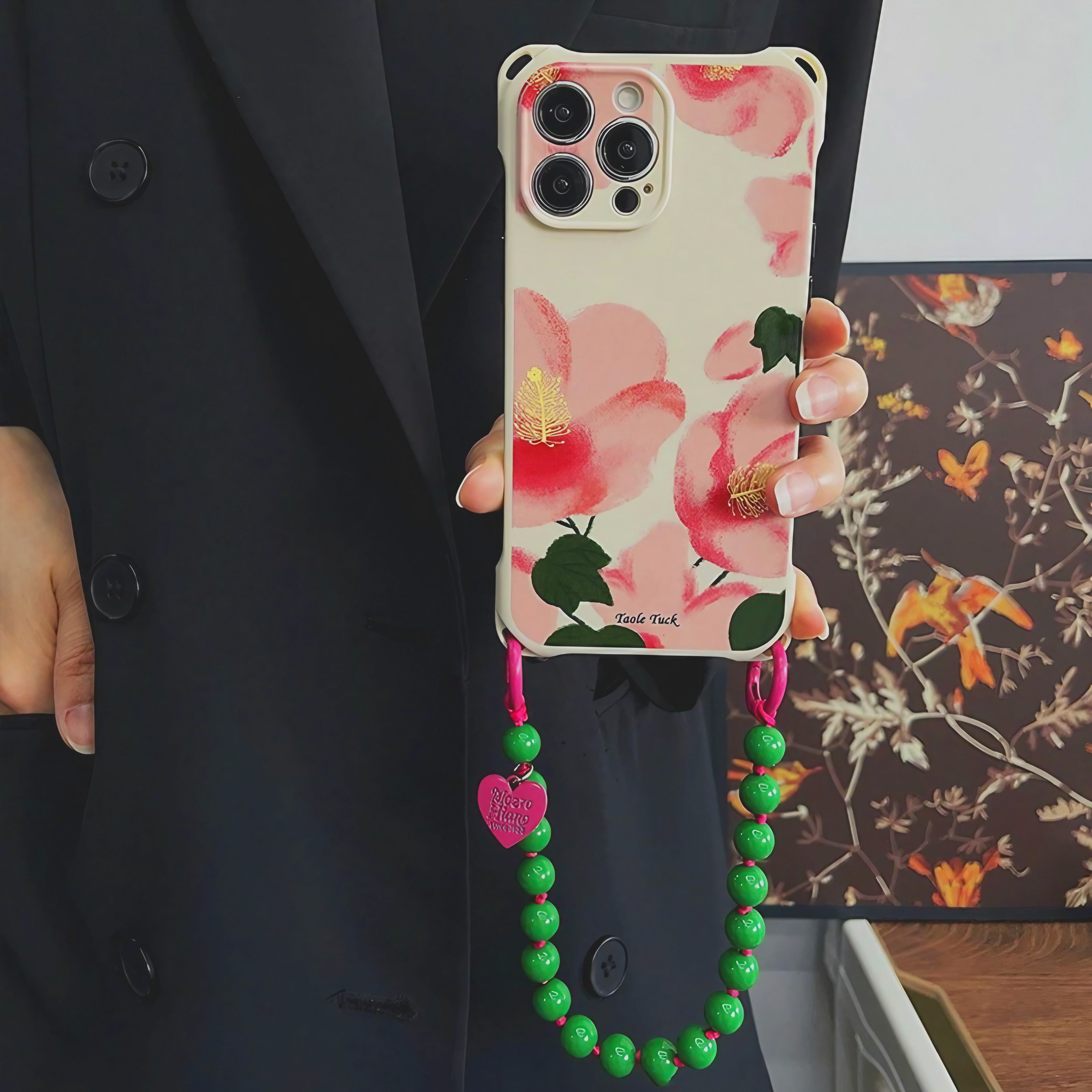 Full Bloom Flower Case