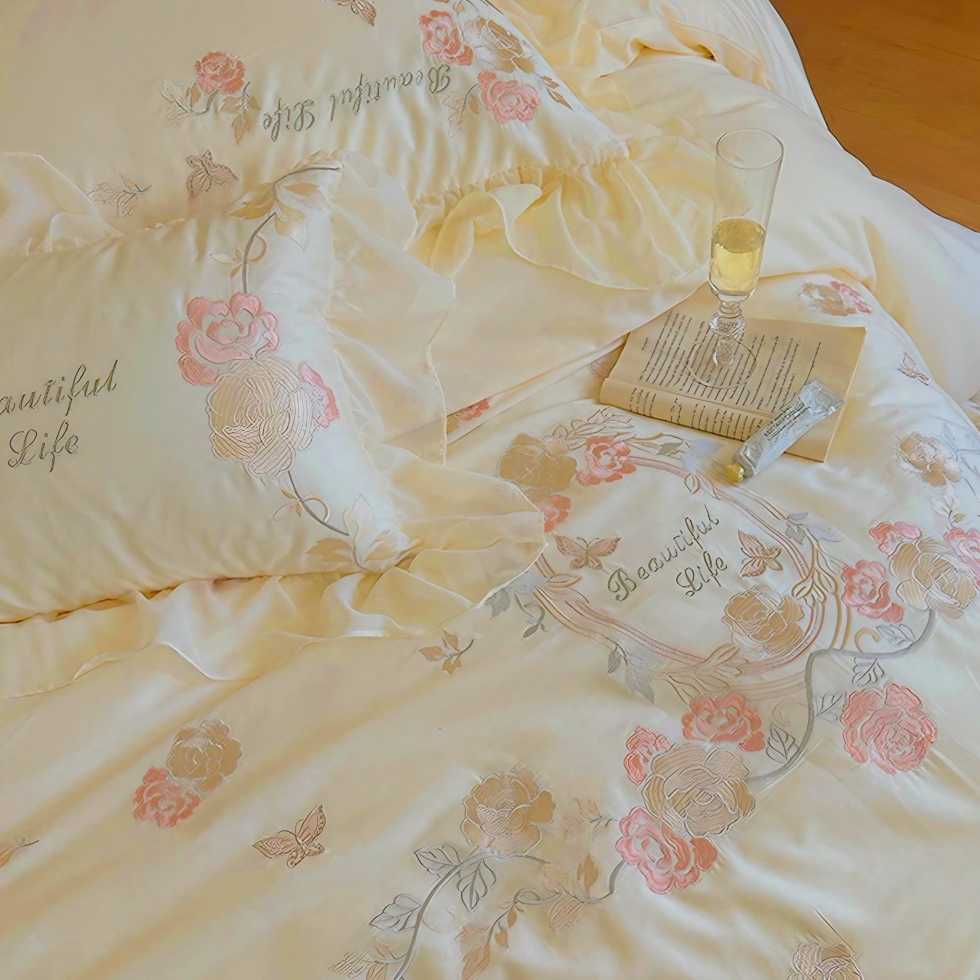 Graceful Floral Frill Bedding Set