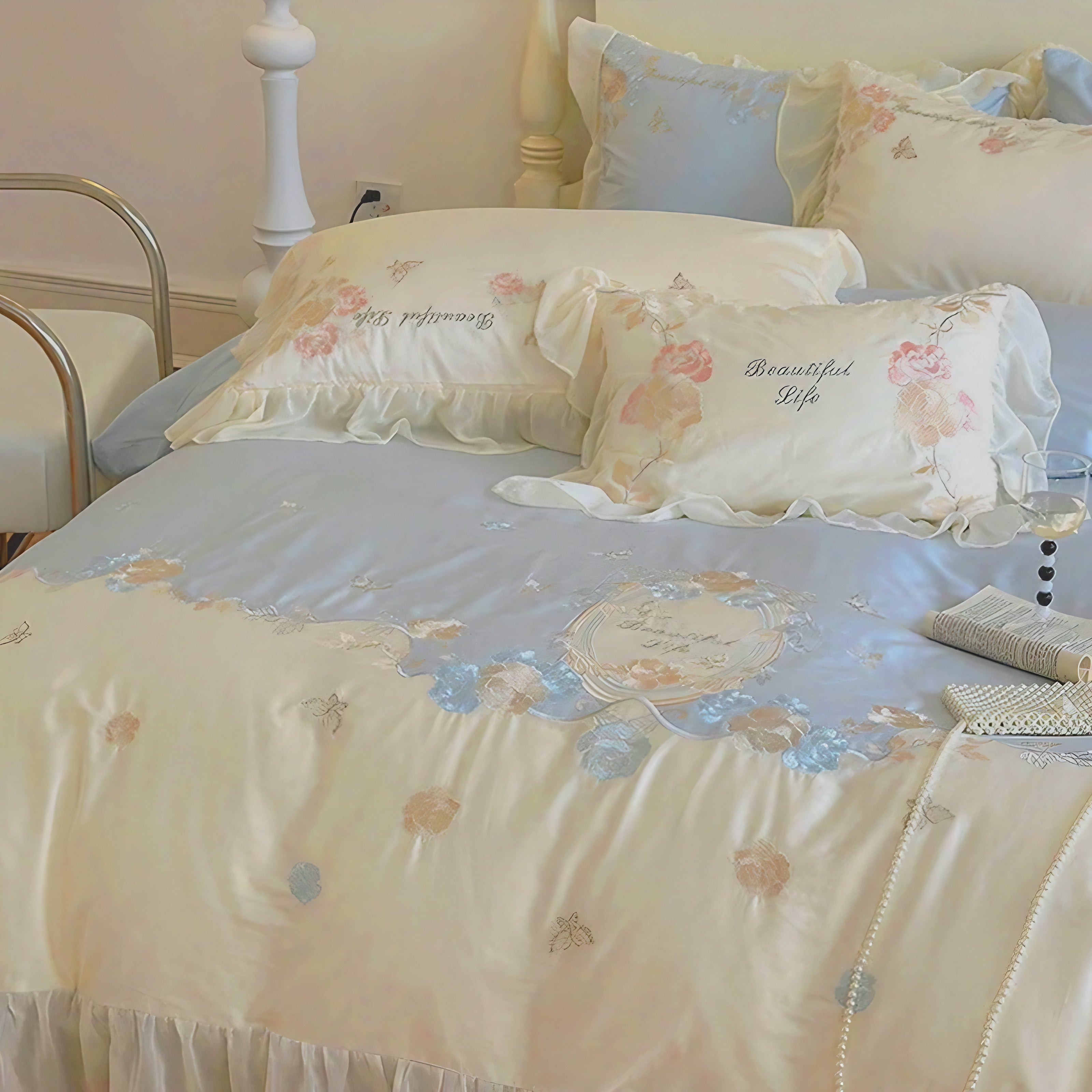 Graceful Floral Frill Bedding Set