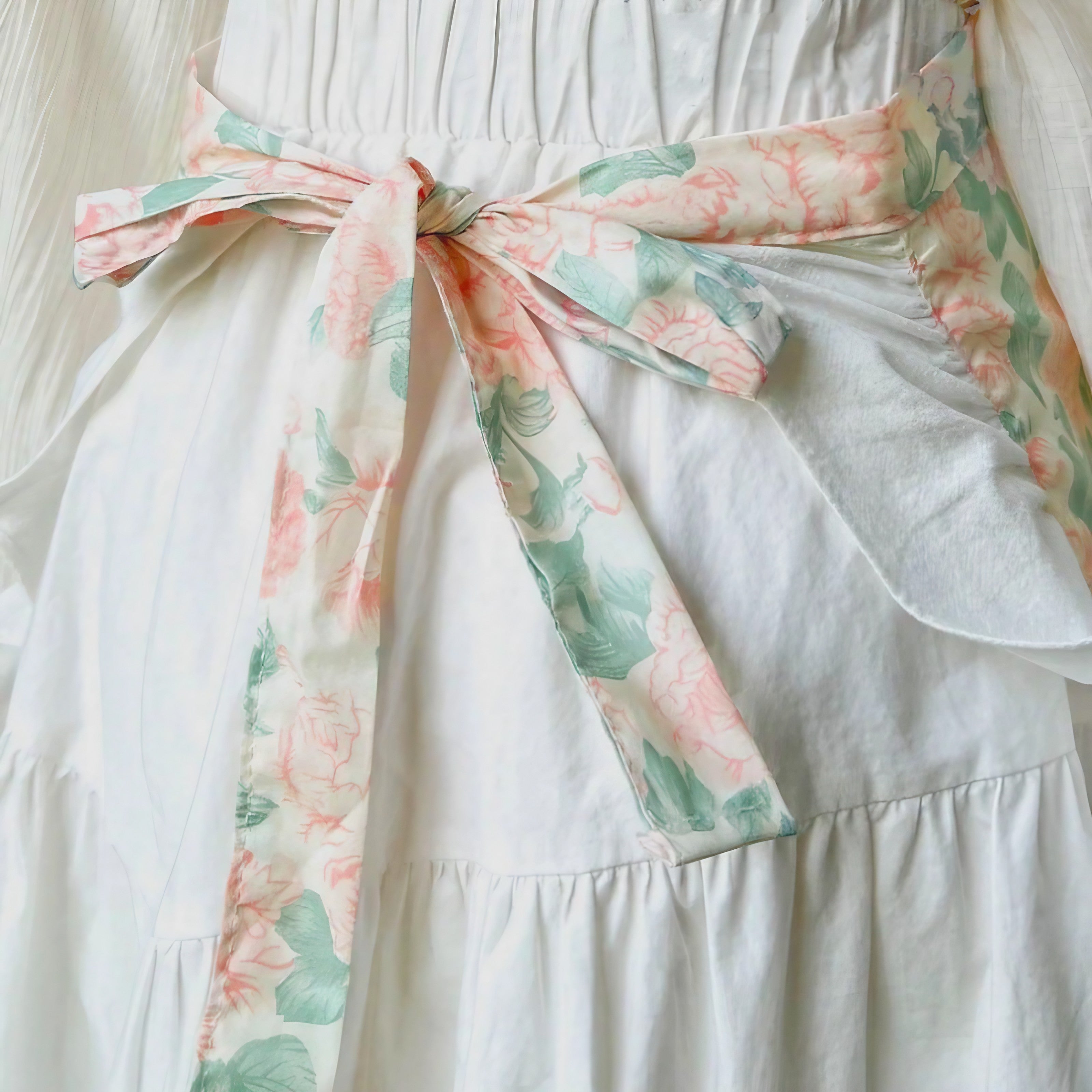 Heirloom Garden Frill Apron