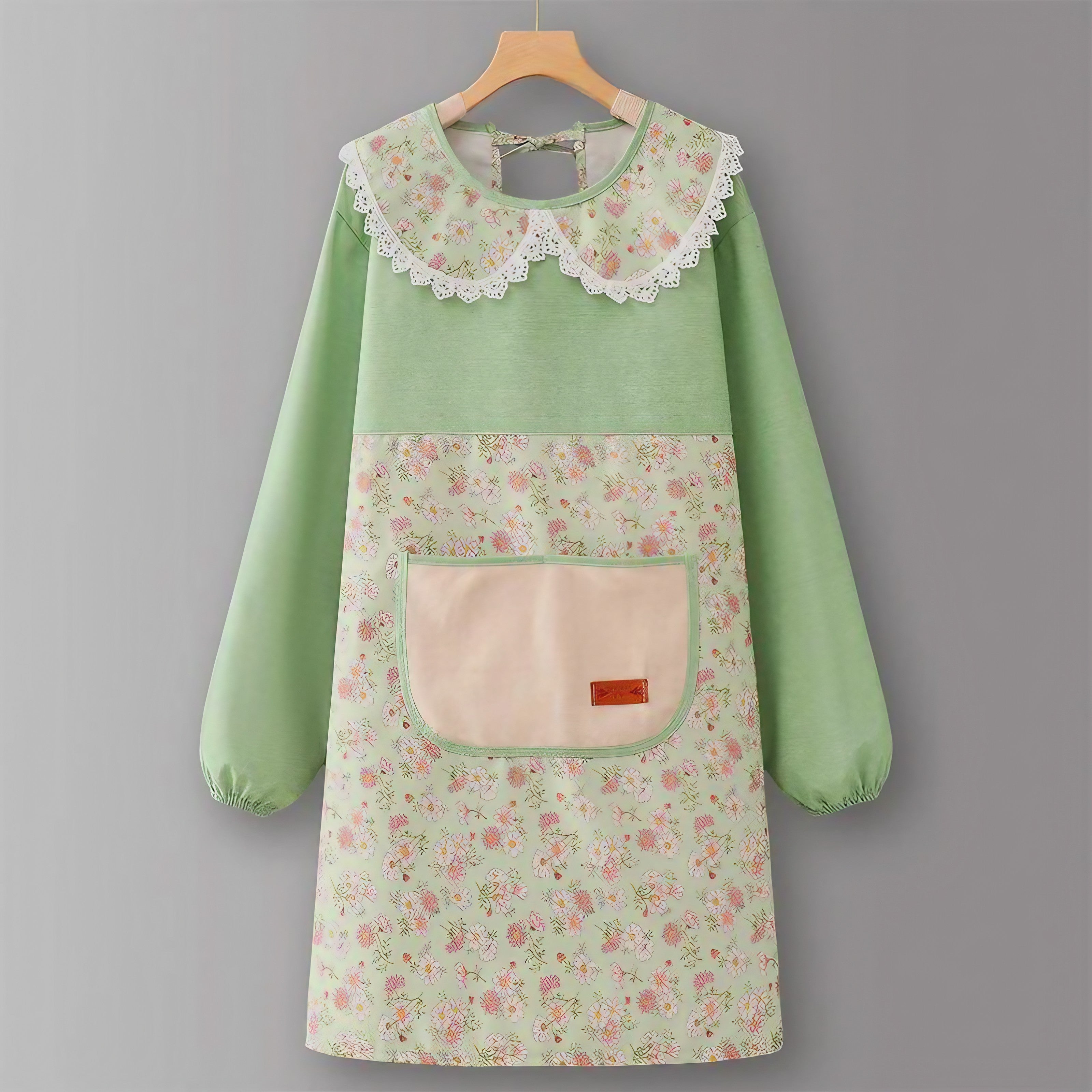 Lacy Flora Smock Apron