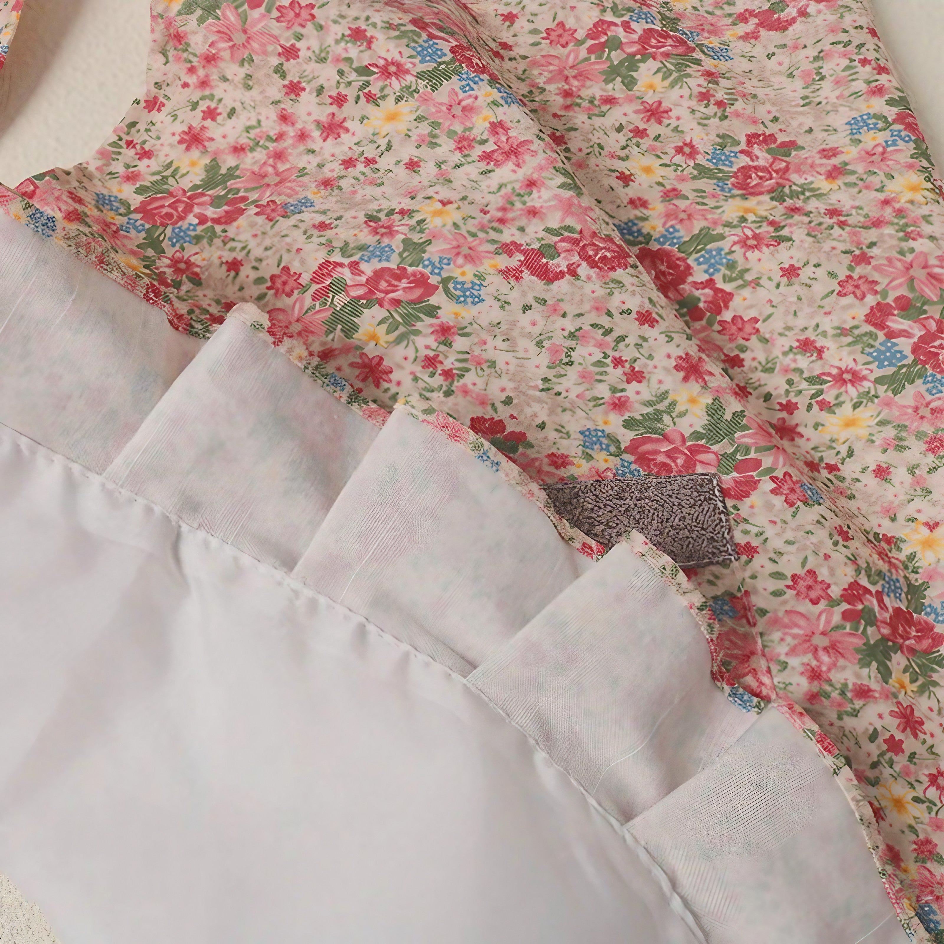 Lovely Flora Ruffle Apron
