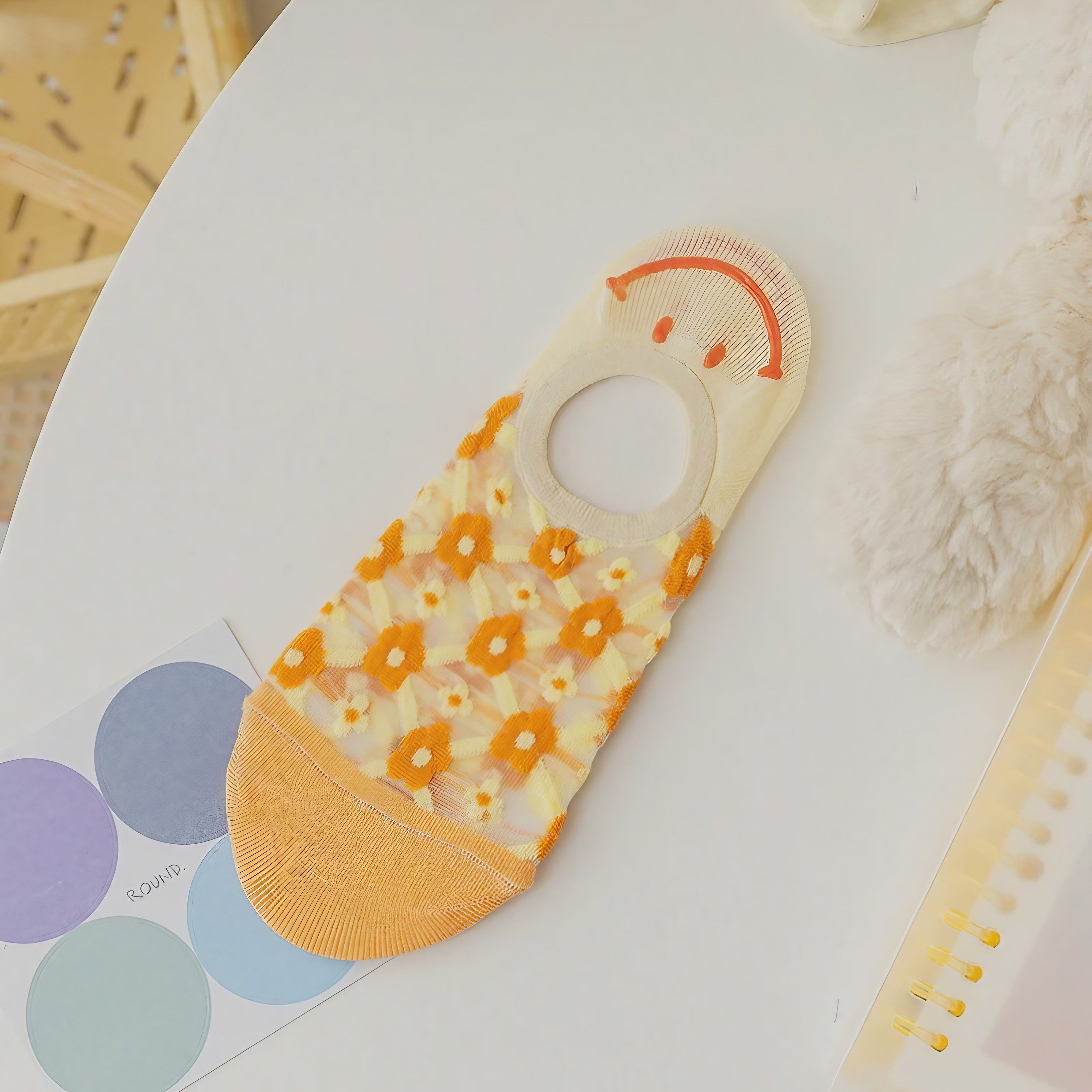 Smiley Bloom Mesh Socks