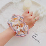 Stripe Edge Floral Hair Band