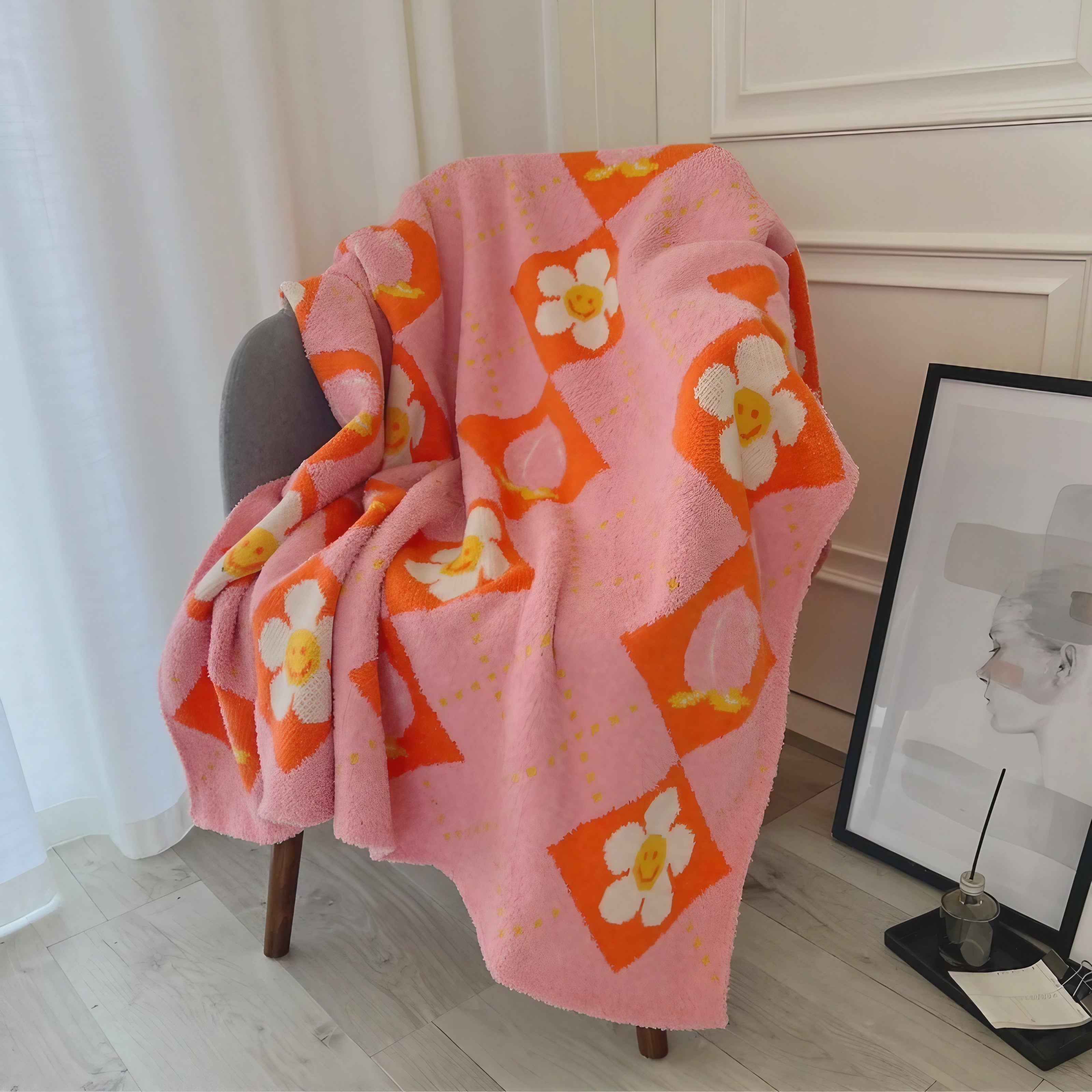 Peach Pop Daisy Blanket