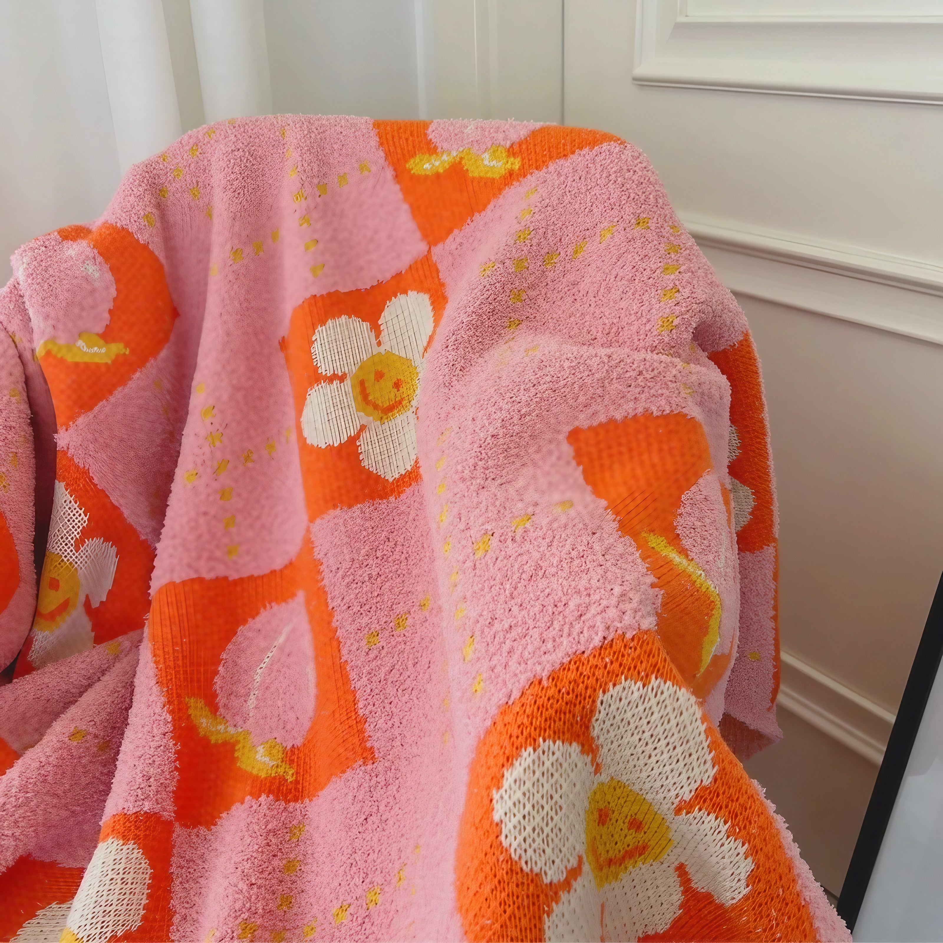 Peach Pop Daisy Blanket
