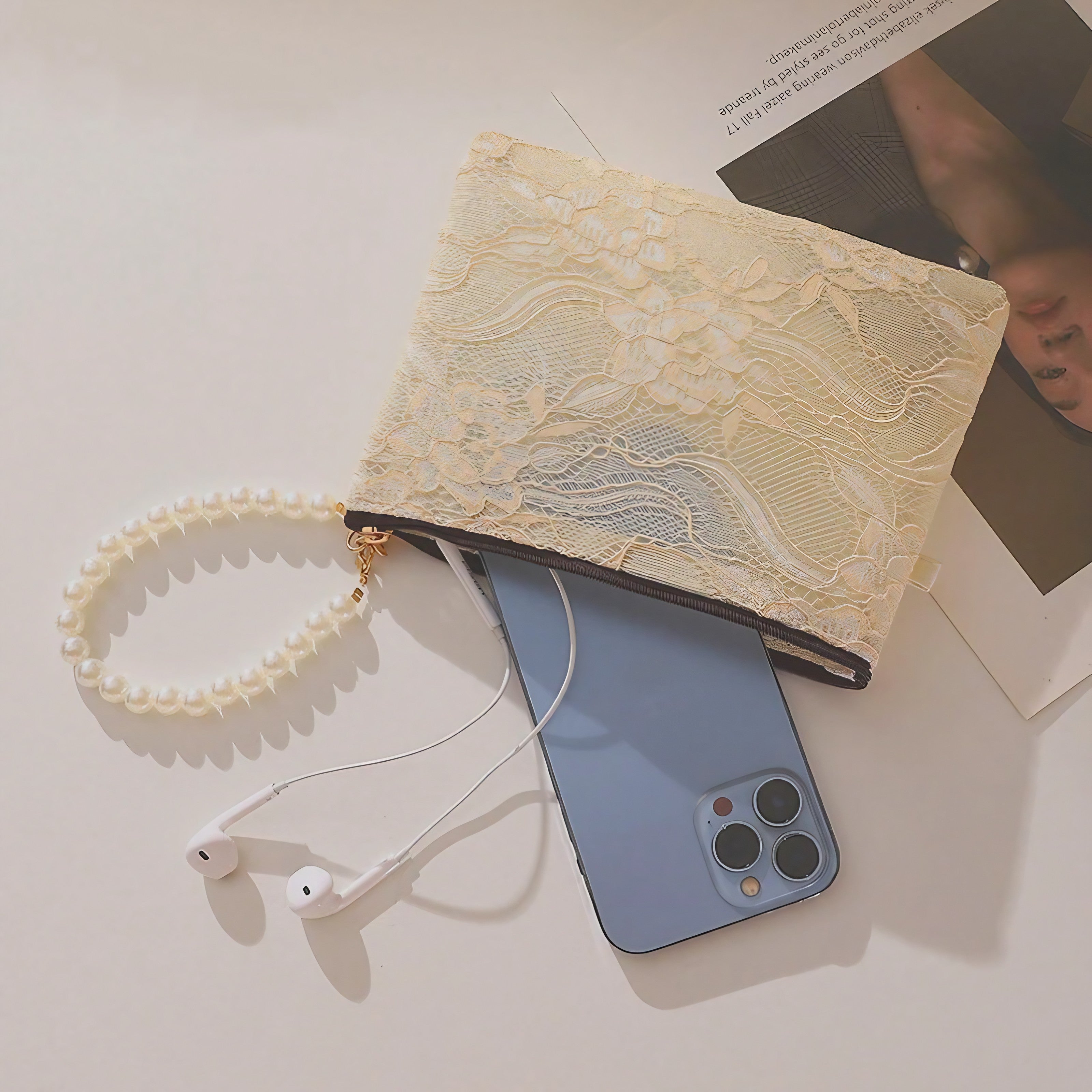 Pearl Lace Pouch