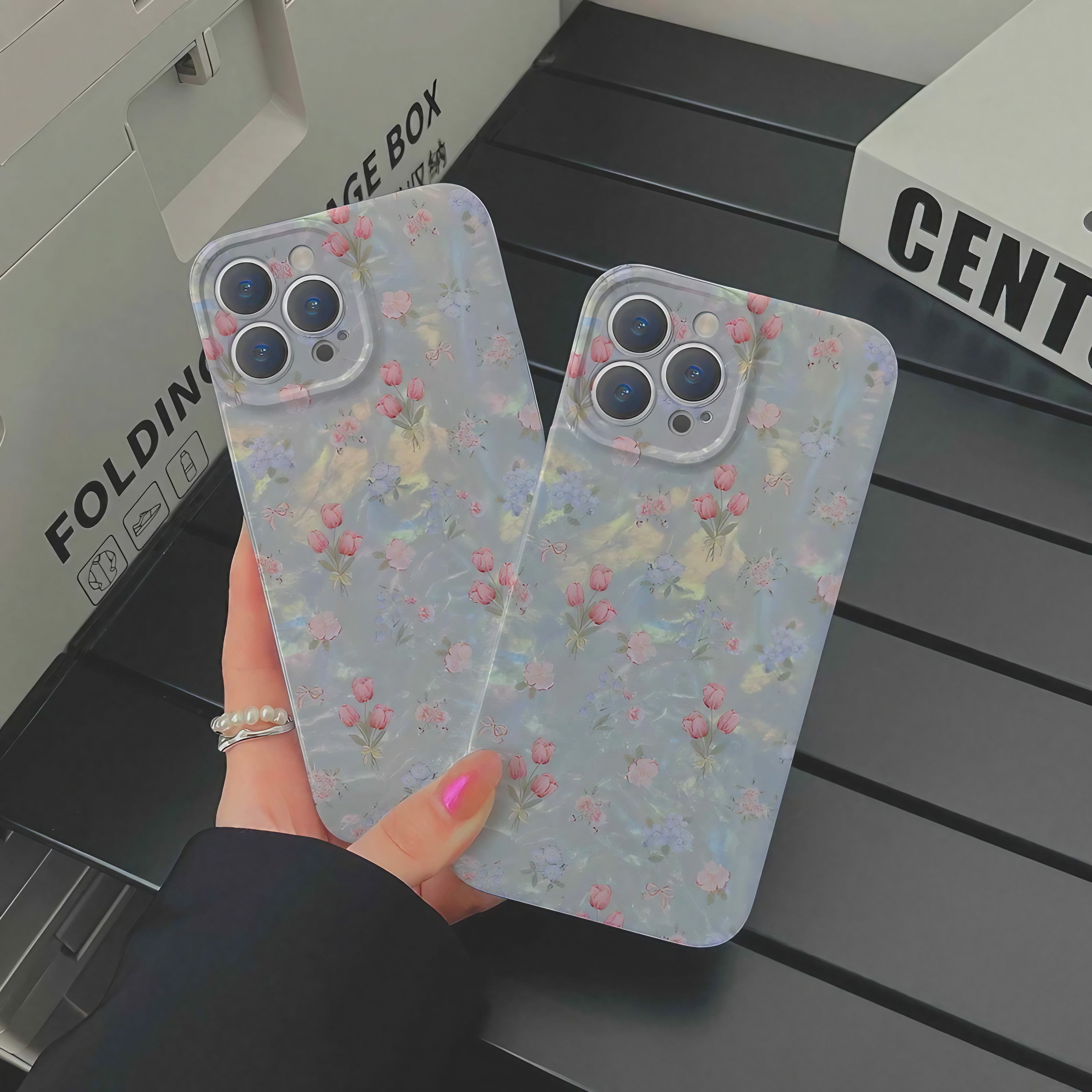 Pearl Petal Case