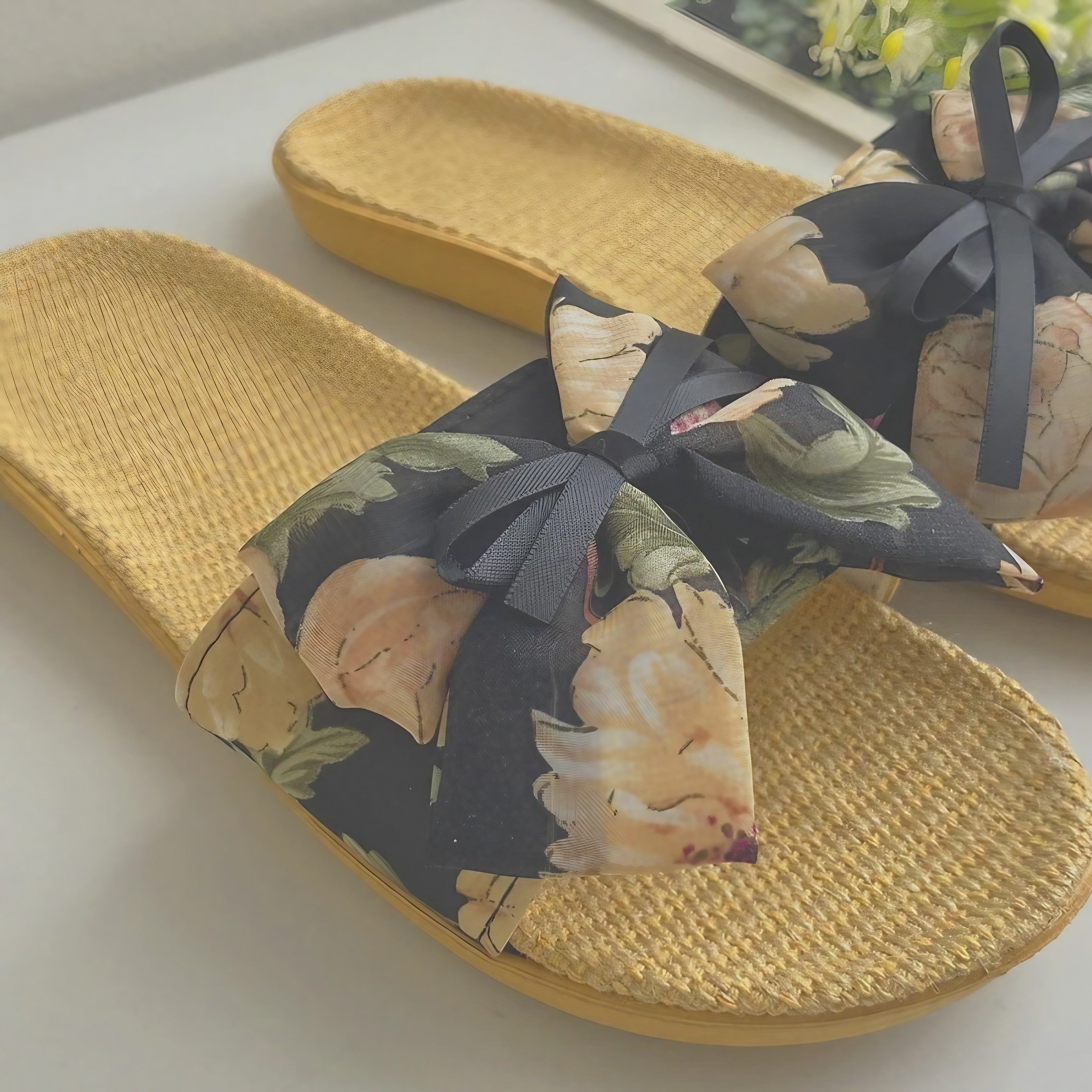 Petal Bow Slides
