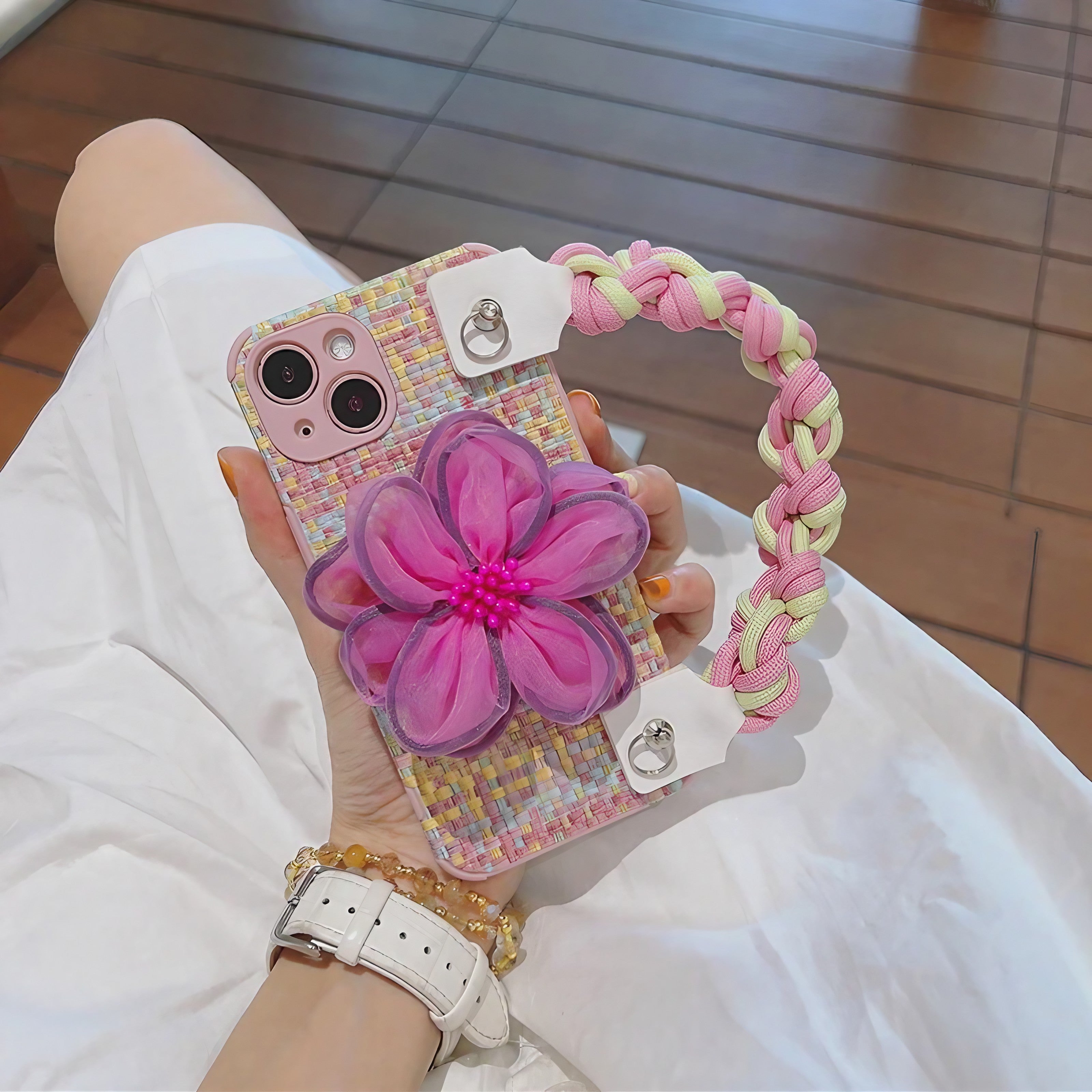 Petal Charm Case