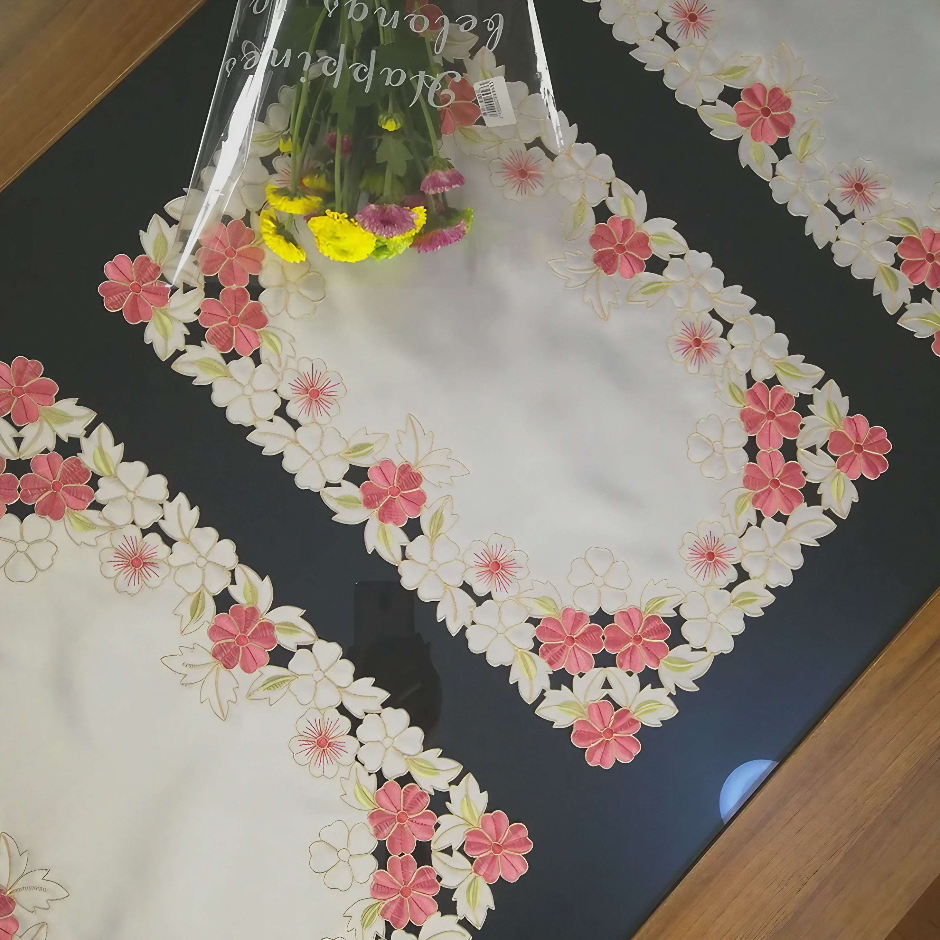 Petal Frame Placemat