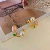 Petal Glow Pearl Earrings
