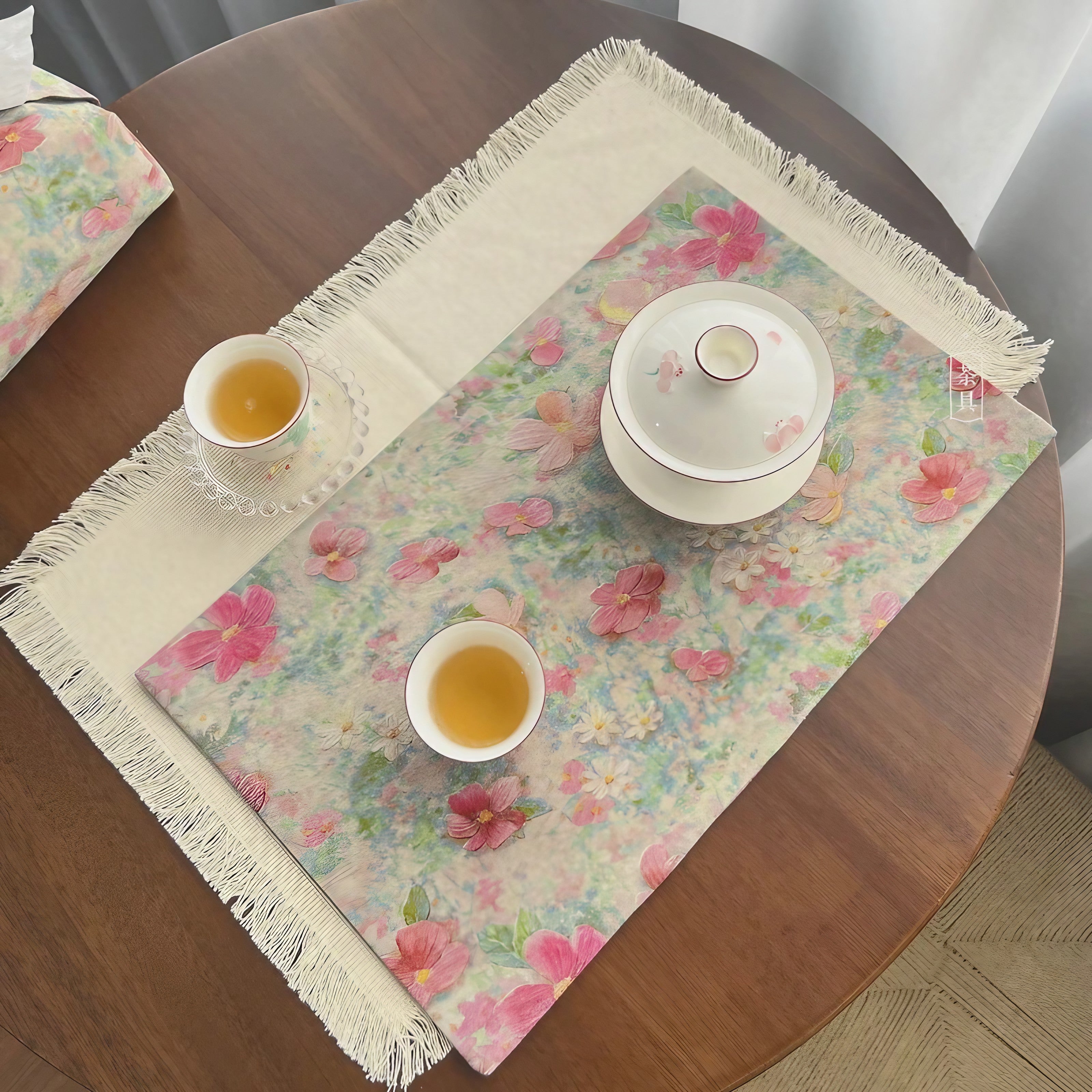 Petal Harmony Placemat