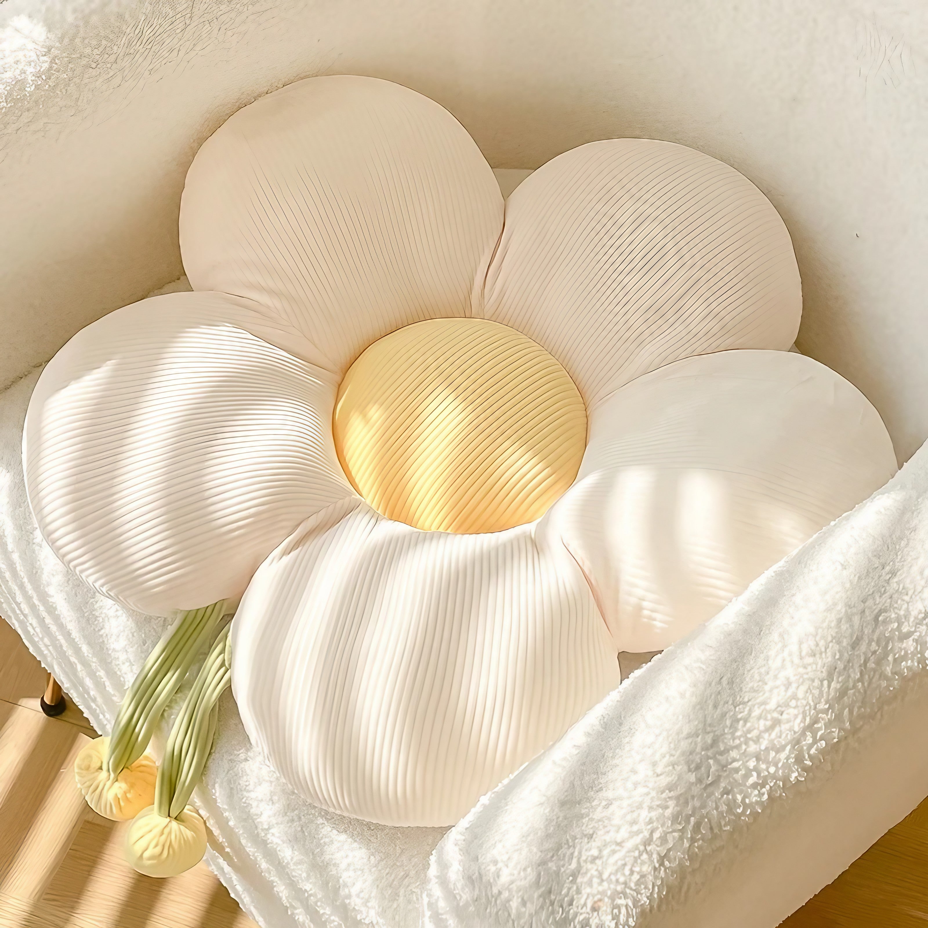 Petal Hug Floor Cushion
